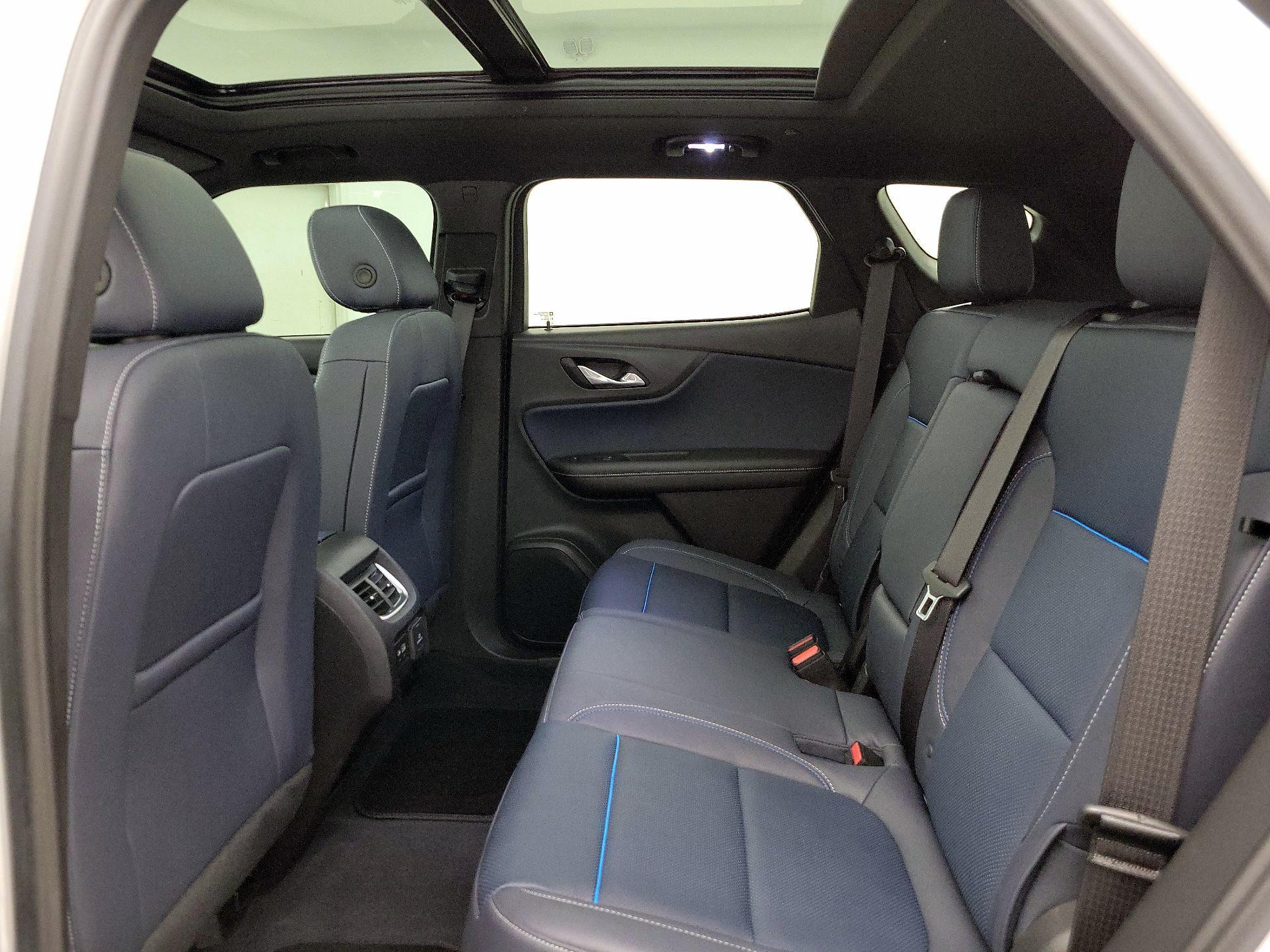 Thumbnail: 2025 Chevrolet Blazer - 20