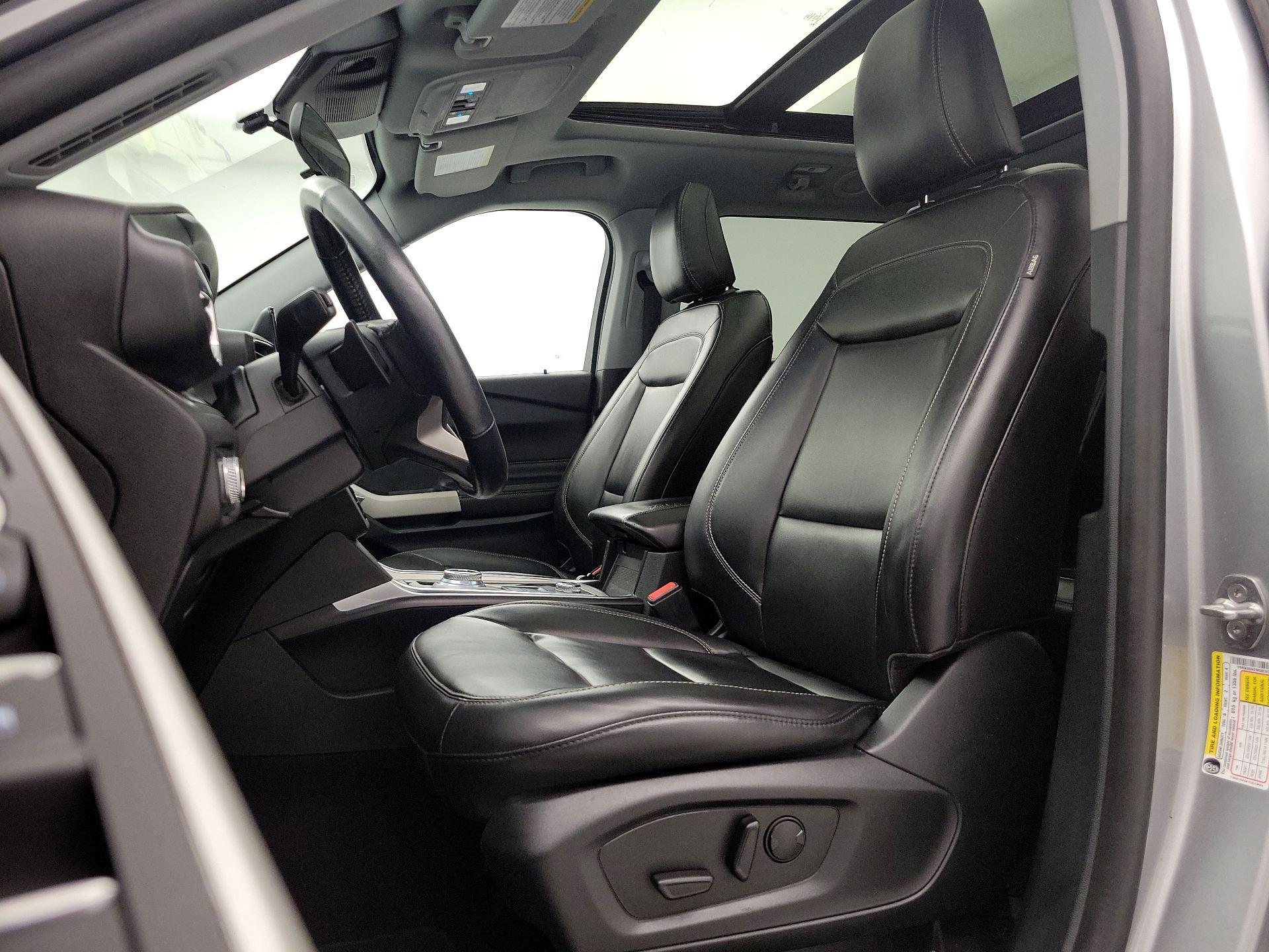 Thumbnail: 2021 Ford Explorer - 11