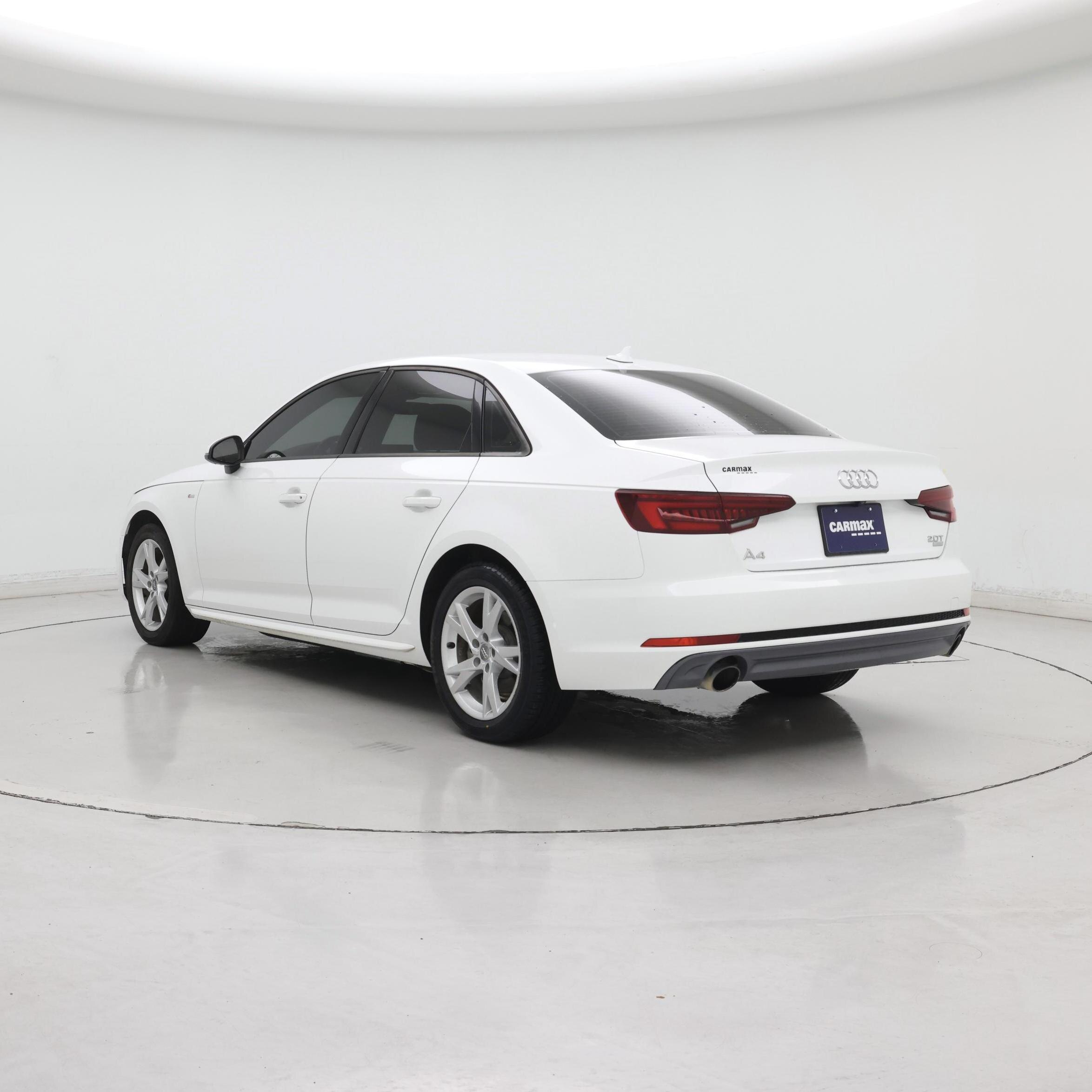 Thumbnail: 2018 Audi A4 - 2