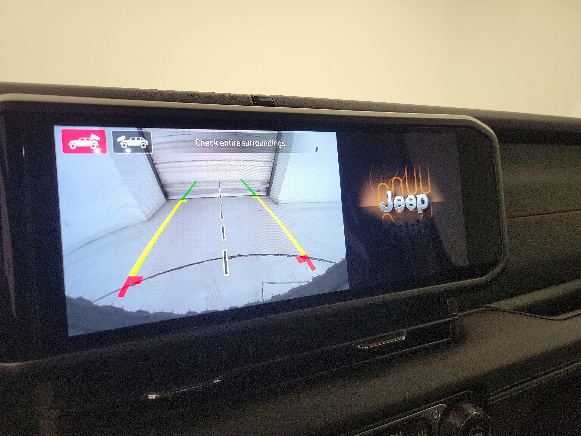 Thumbnail: 2024 Jeep Wrangler - 15