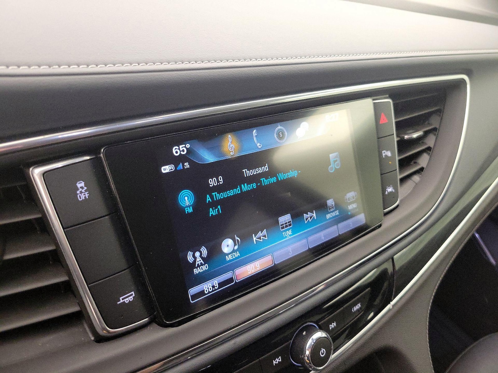 2018 Buick Enclave Premium - Photo 17