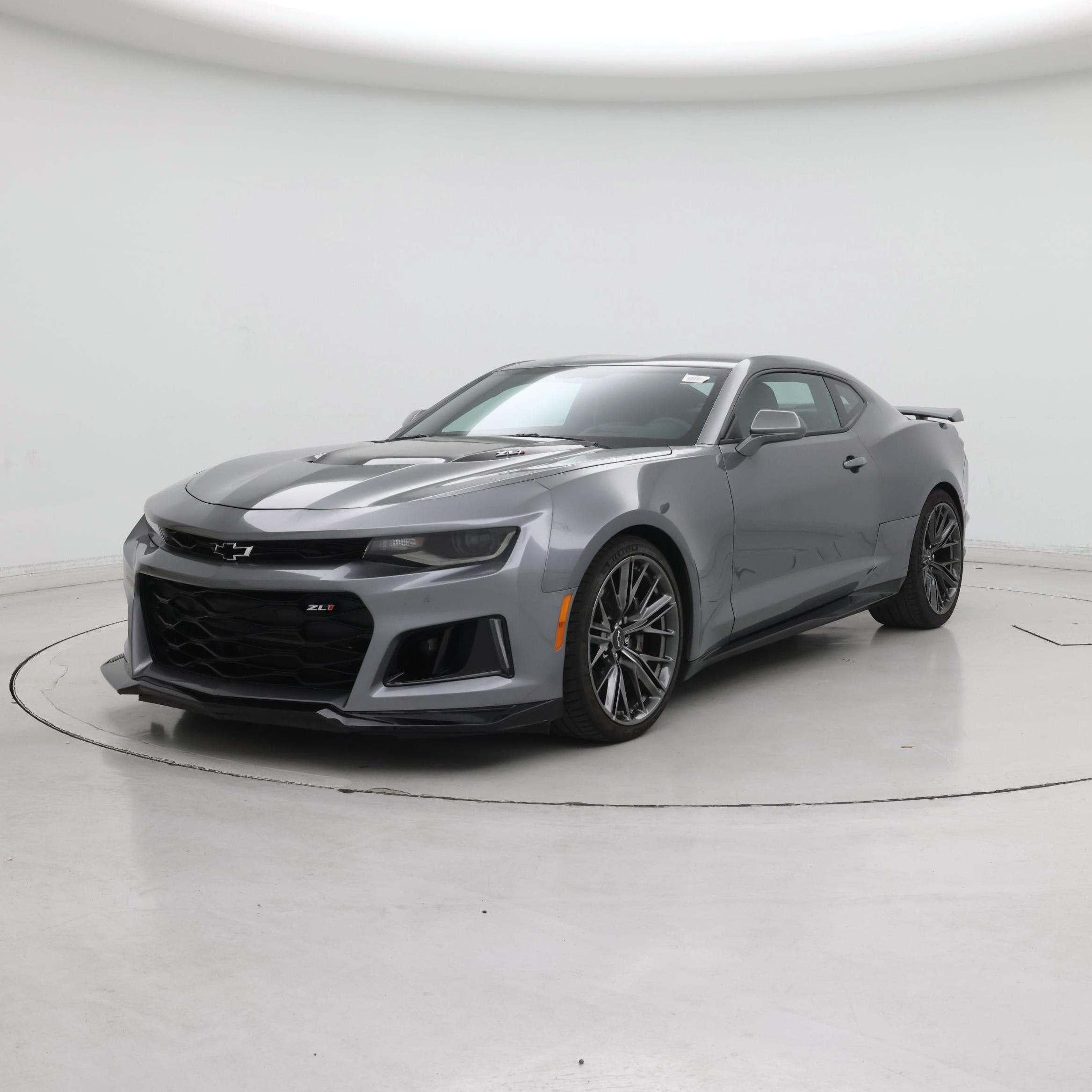 Thumbnail: 2021 Chevrolet Camaro - 4