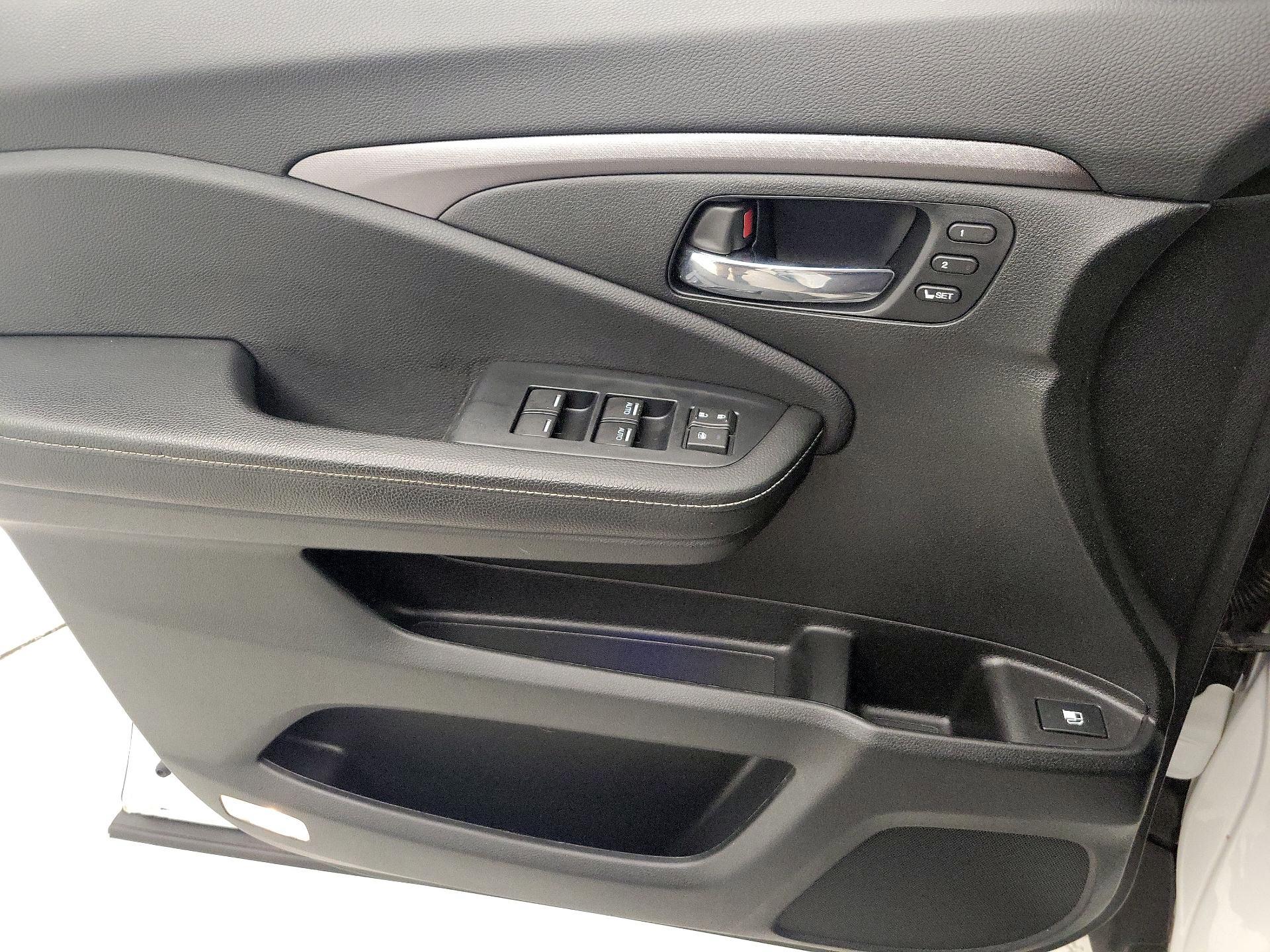 Thumbnail: 2021 Honda Ridgeline - 12