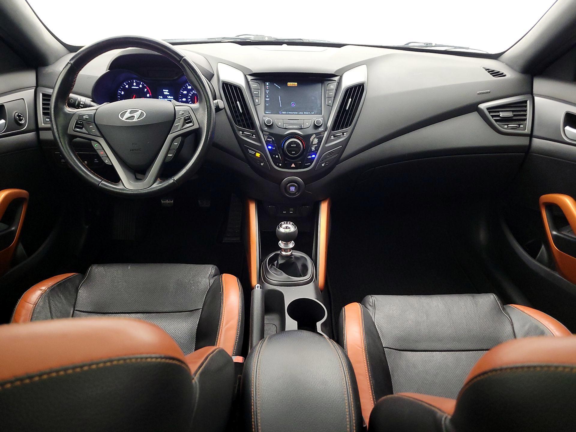 Thumbnail: 2016 Hyundai Veloster - 9