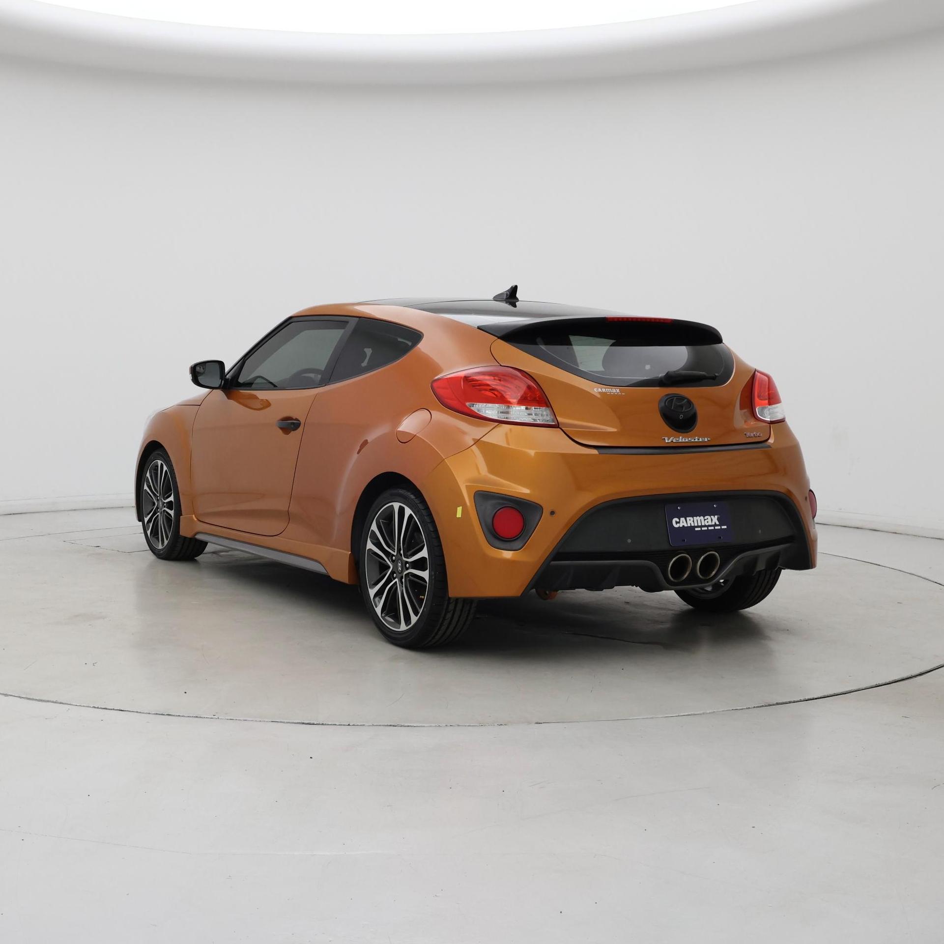 Thumbnail: 2016 Hyundai Veloster - 2