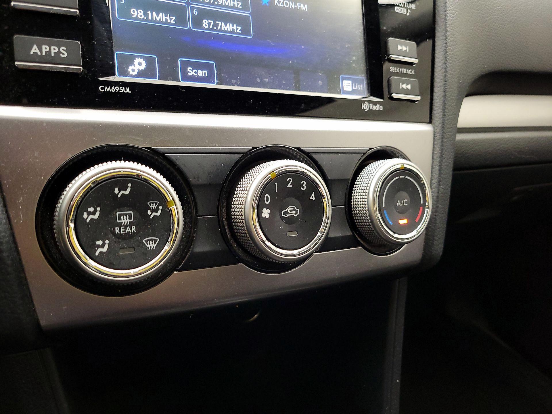 Thumbnail: 2017 Subaru Crosstrek - 16