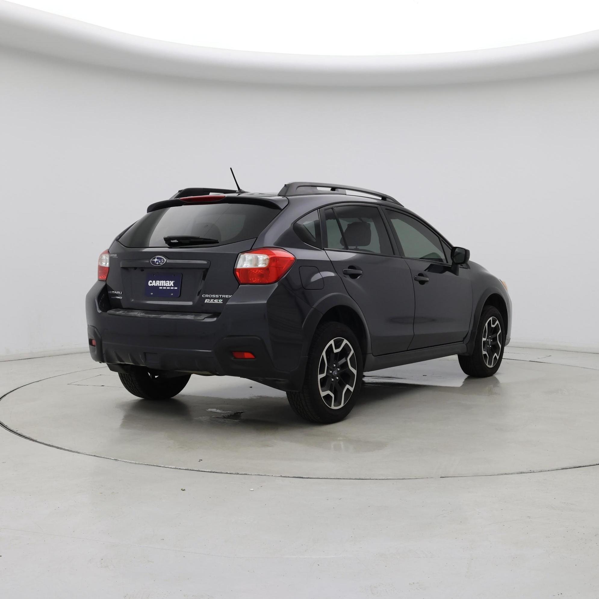 Thumbnail: 2017 Subaru Crosstrek - 8