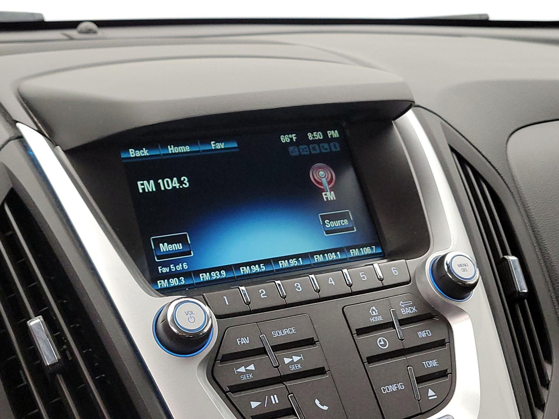 Thumbnail: 2014 Chevrolet Equinox - 15