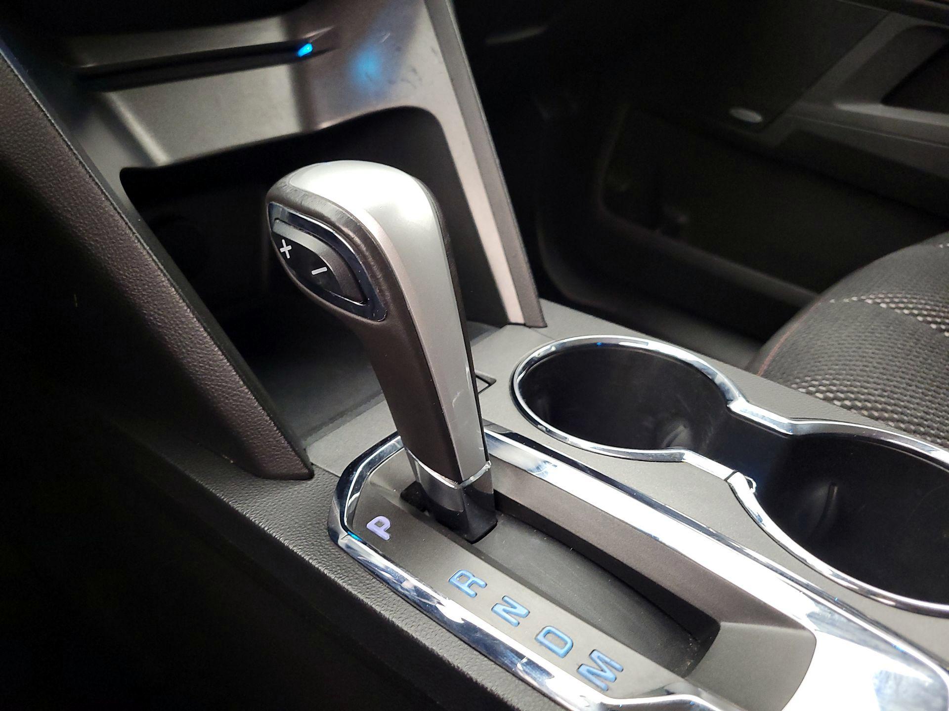 Thumbnail: 2014 Chevrolet Equinox - 17