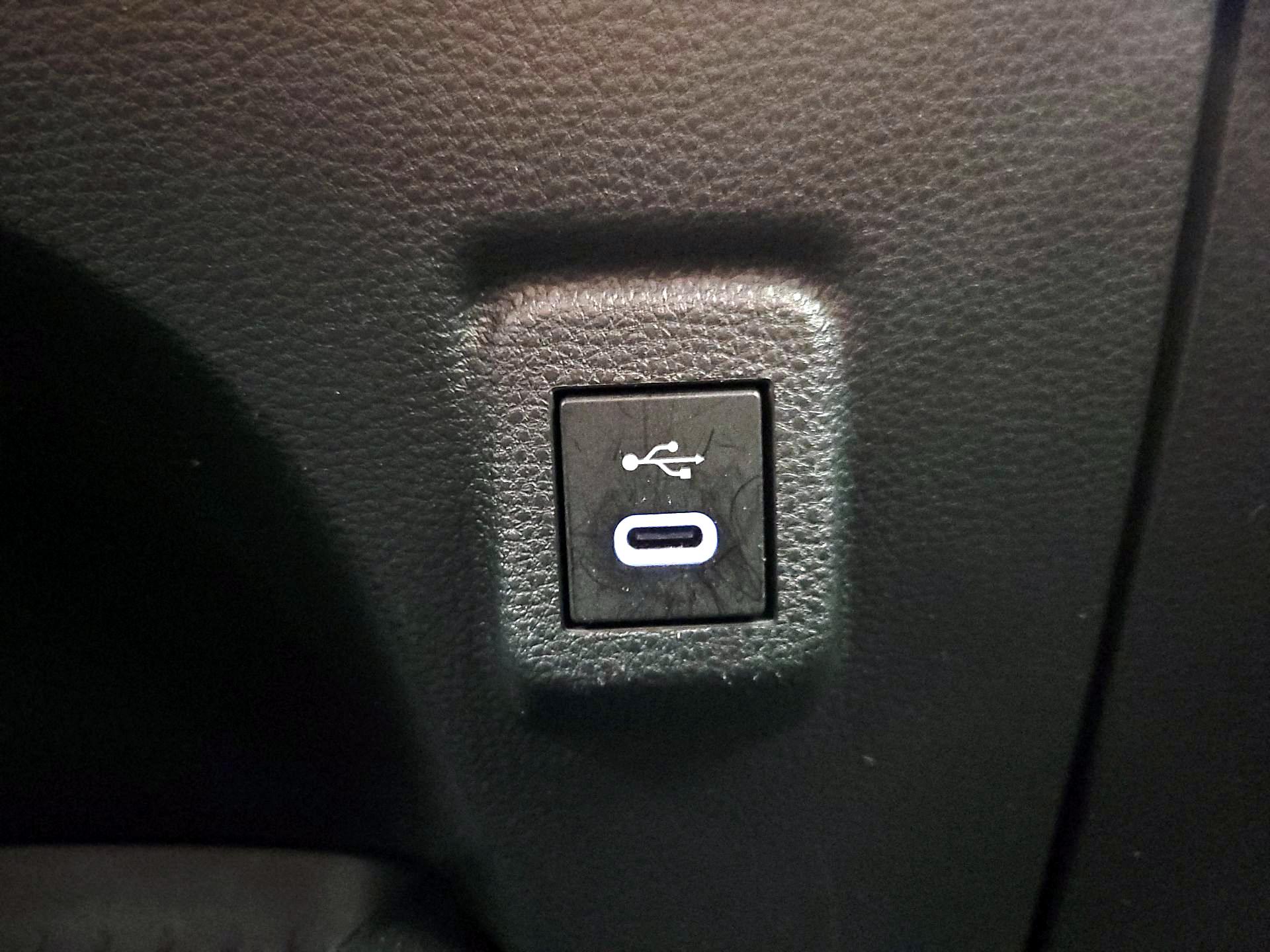 Thumbnail: 2023 Toyota Corolla - 18