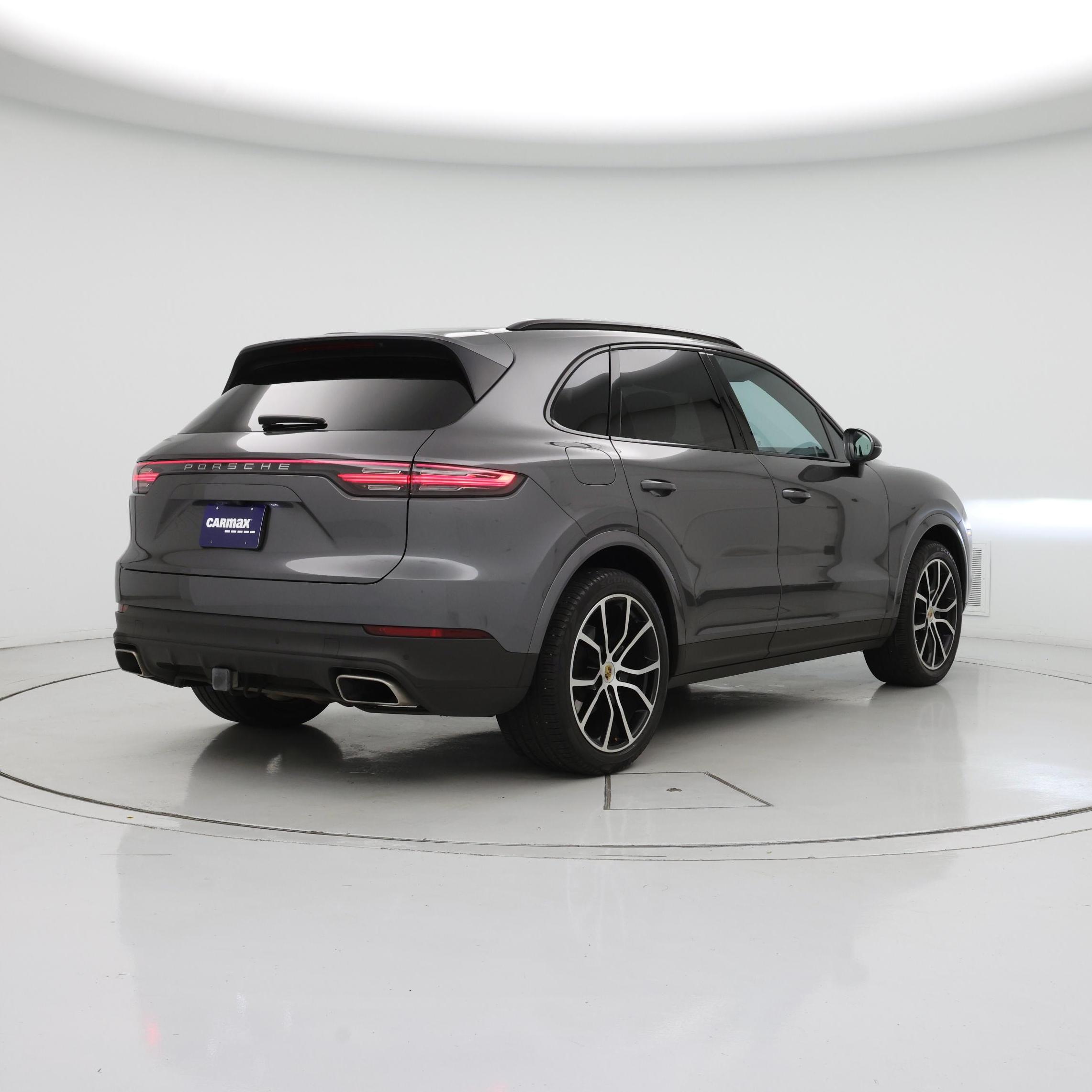 Thumbnail: 2021 Porsche Cayenne - 8