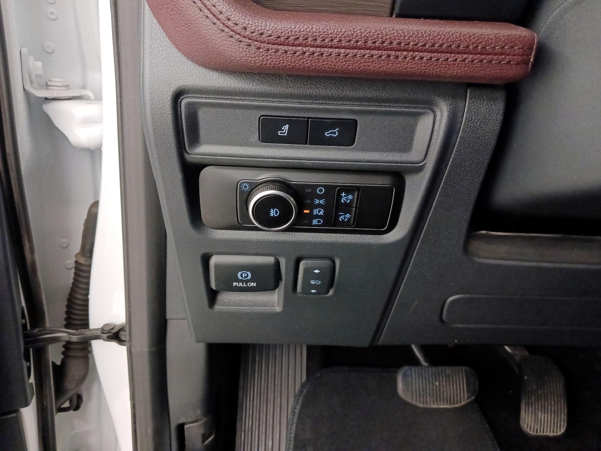 Thumbnail: 2023 Ford Expedition MAX - 13