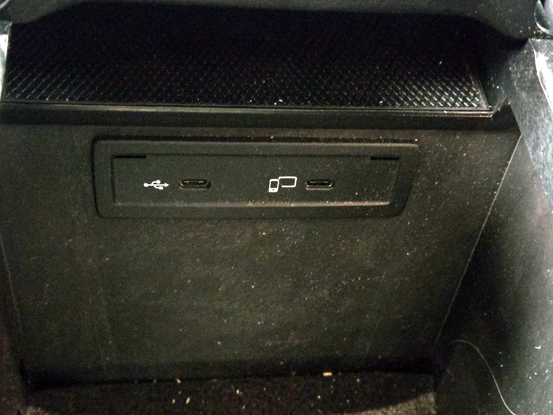 Thumbnail: 2022 Mercedes-Benz GLC - 18