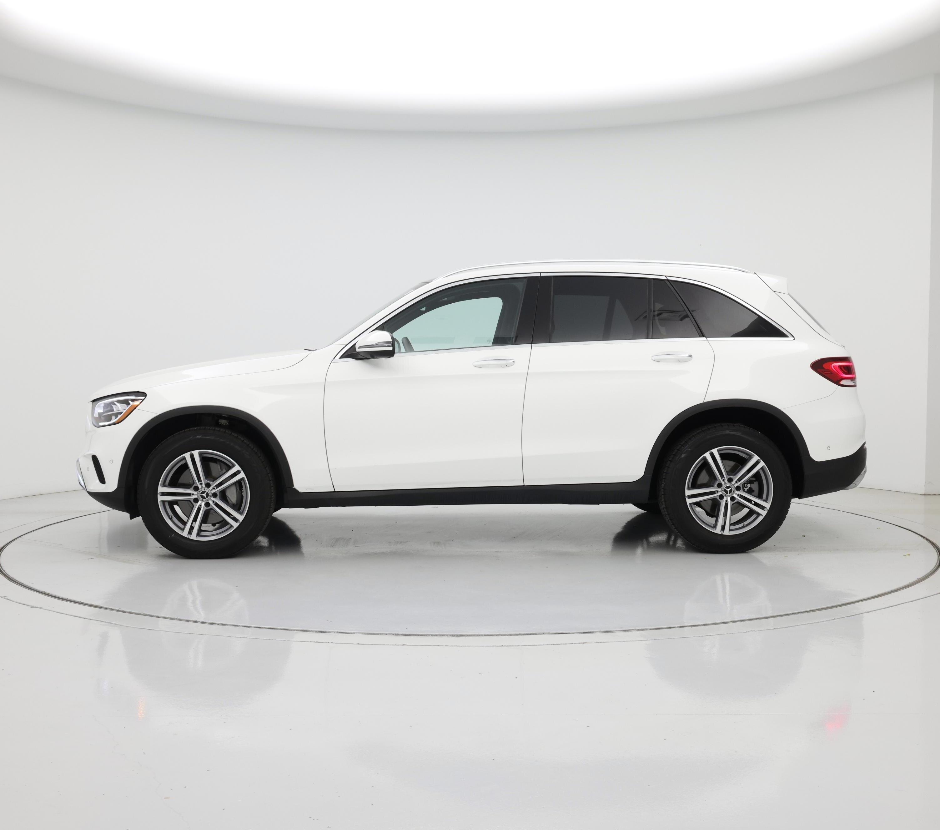 Thumbnail: 2022 Mercedes-Benz GLC - 3