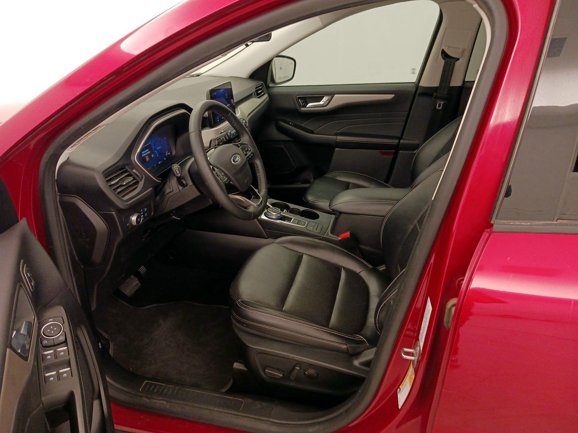 Thumbnail: 2022 Ford Escape - 11