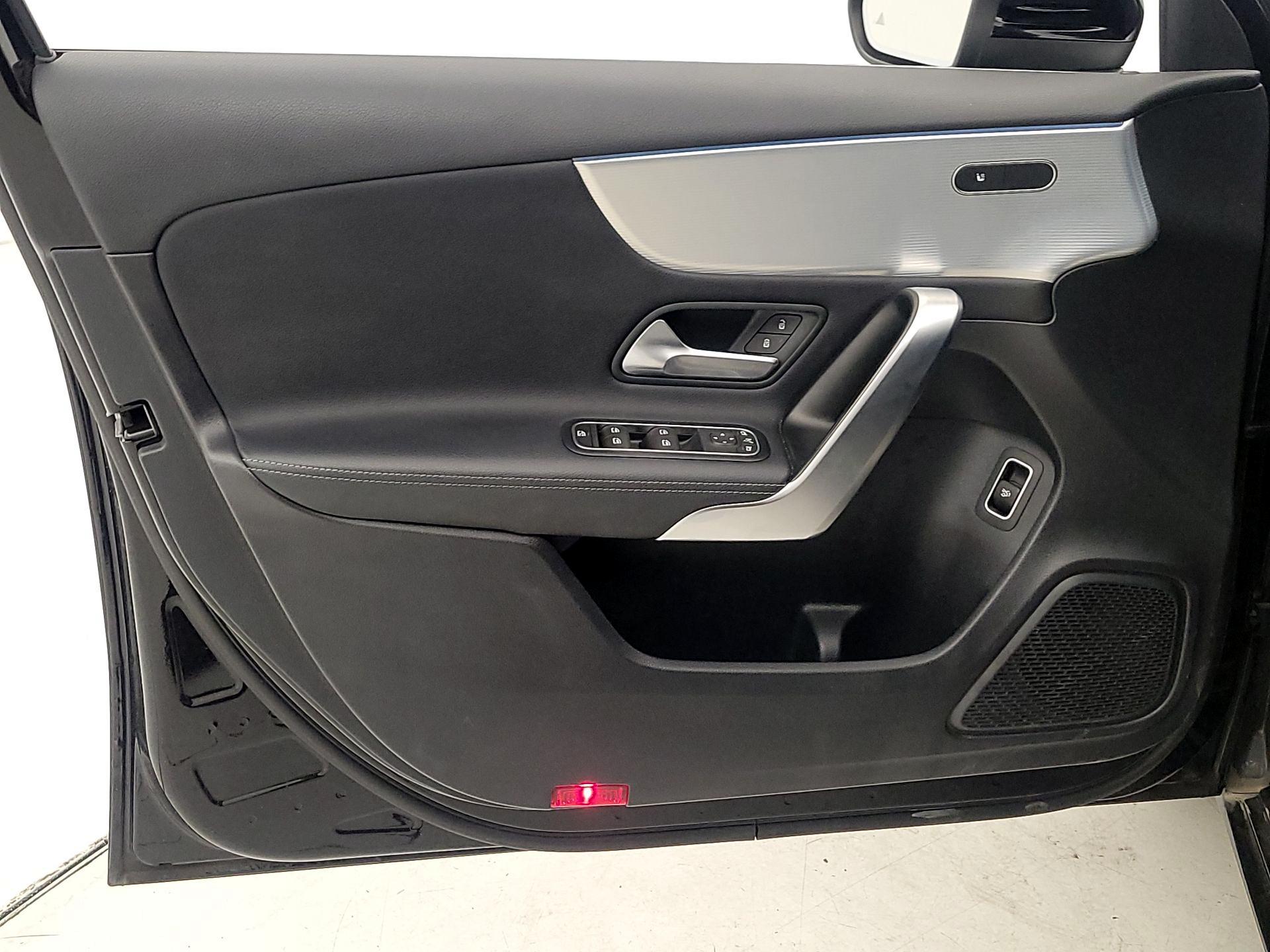 Thumbnail: 2022 Mercedes-Benz A-Class - 12