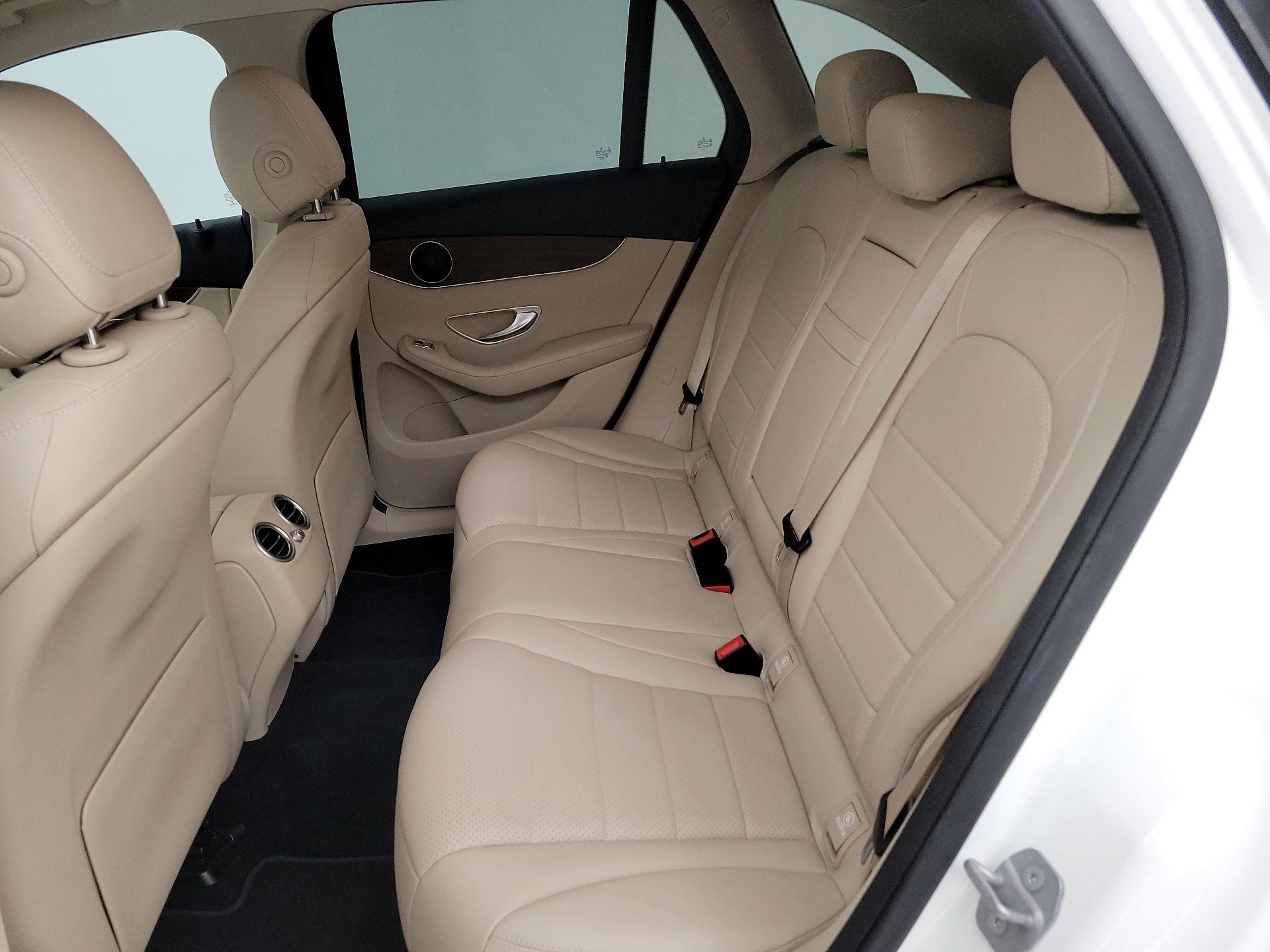 Thumbnail: 2021 Mercedes-Benz GLC - 19