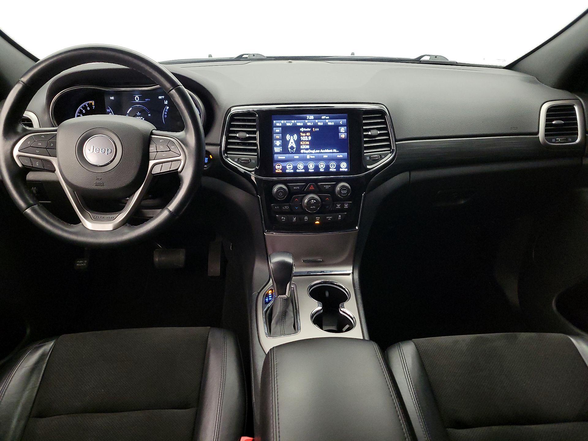 Thumbnail: 2021 Jeep Grand Cherokee - 9