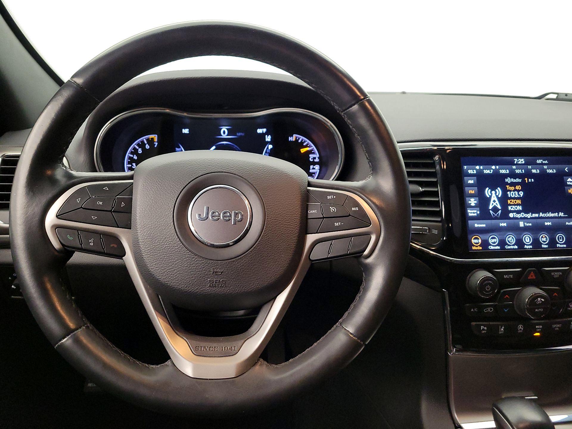 Thumbnail: 2021 Jeep Grand Cherokee - 10