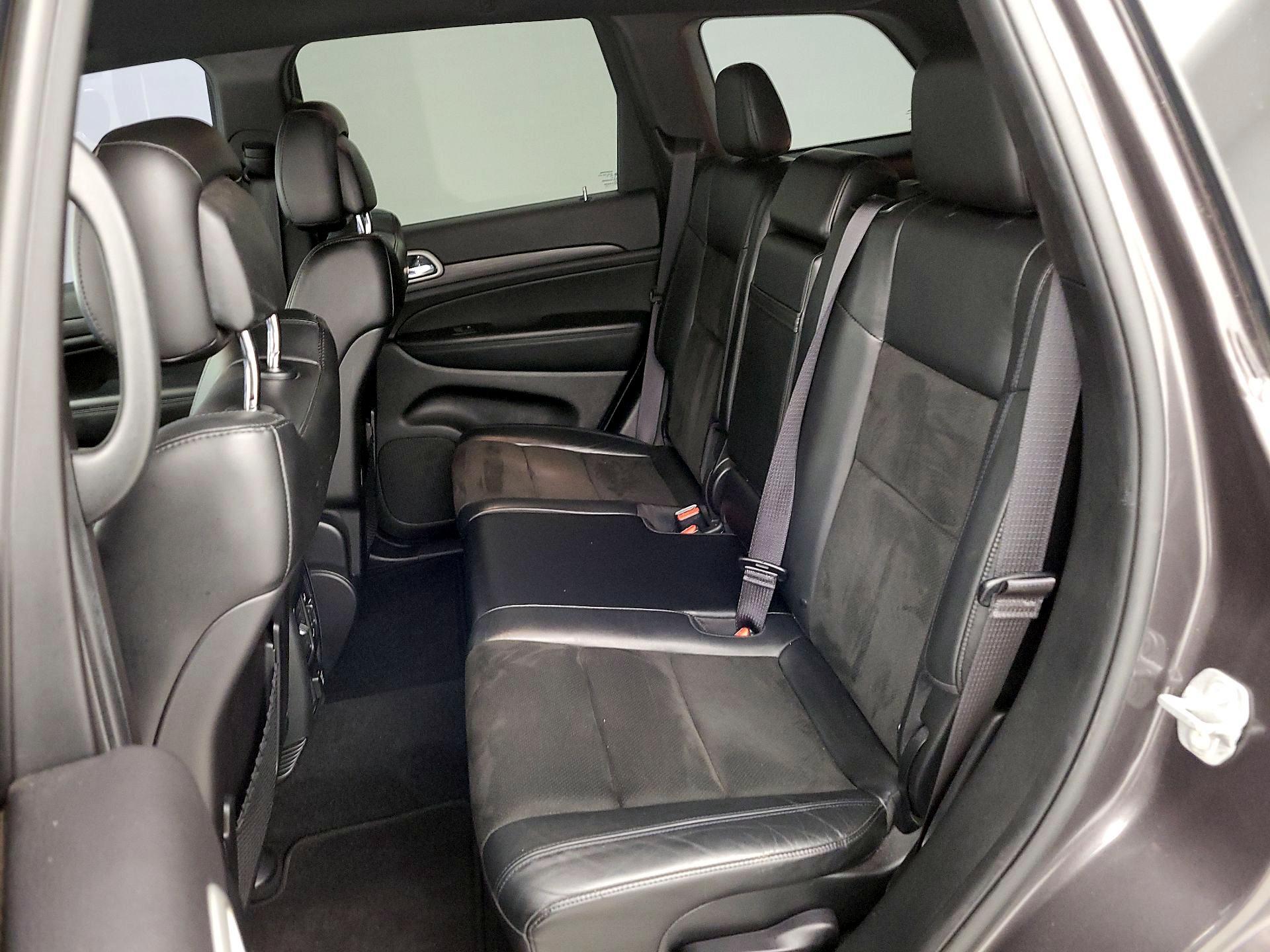 Thumbnail: 2021 Jeep Grand Cherokee - 20