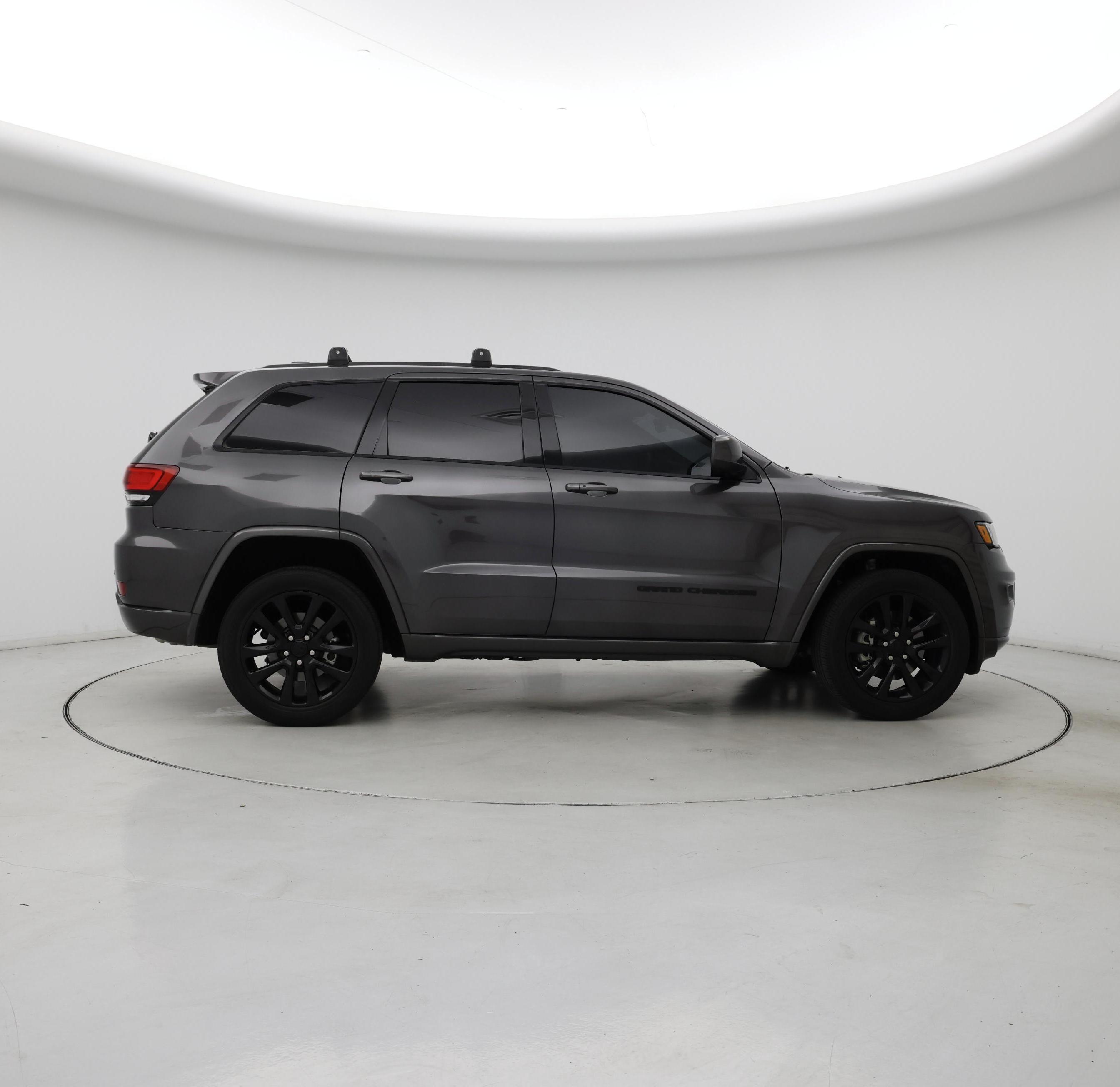 Thumbnail: 2021 Jeep Grand Cherokee - 7