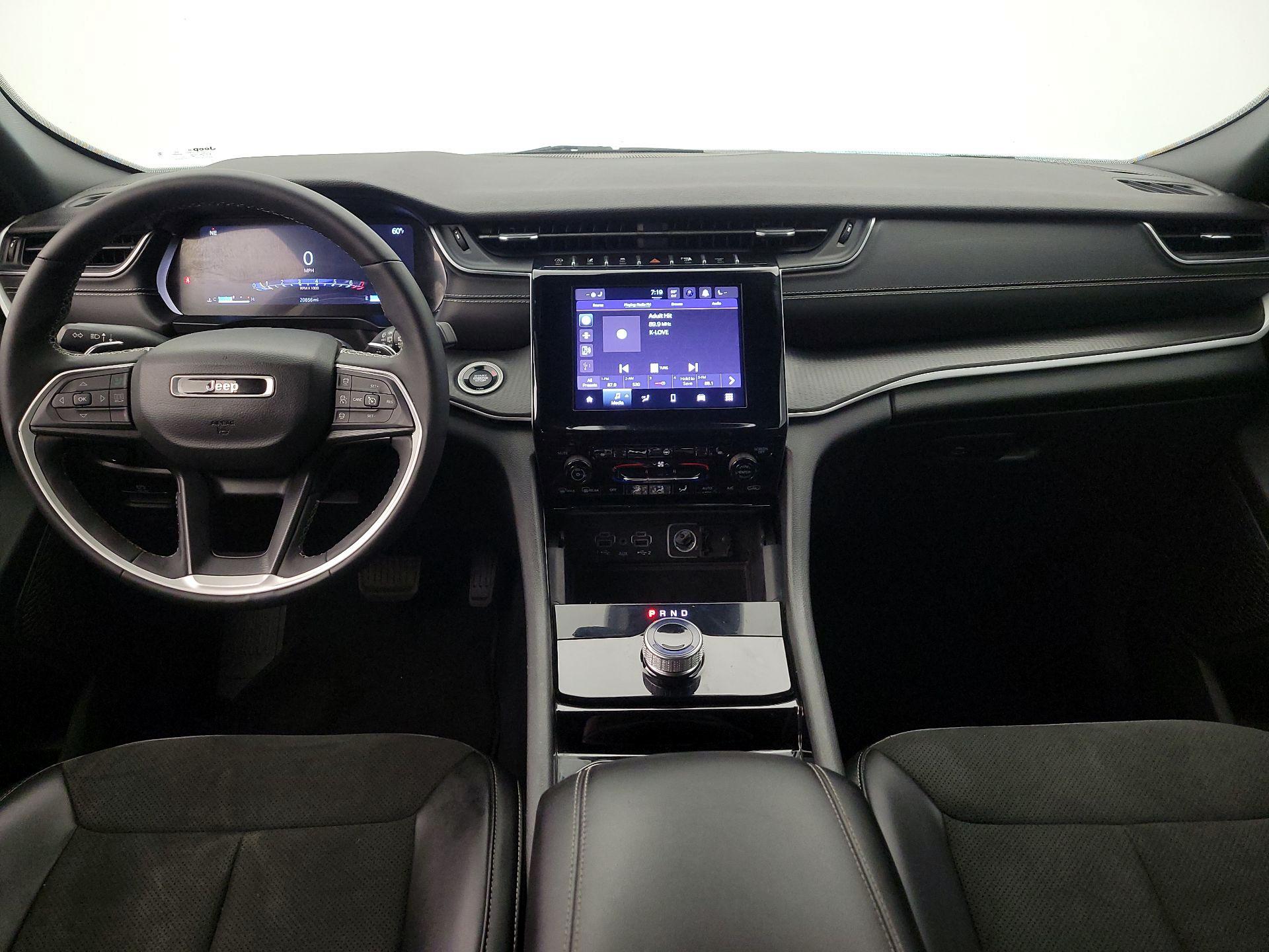 Thumbnail: 2023 Jeep Grand Cherokee - 9