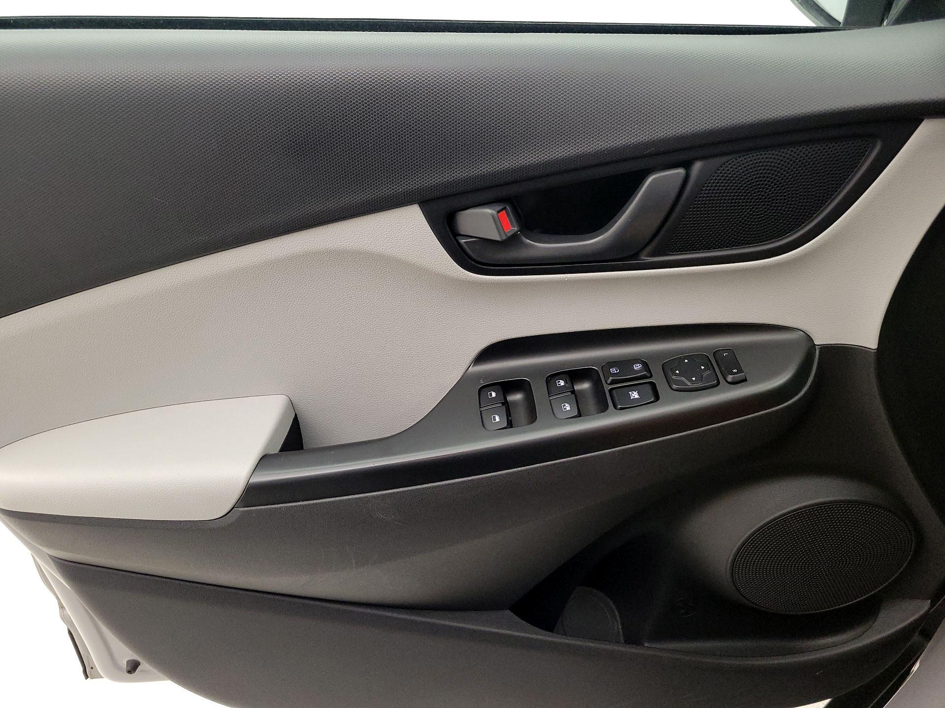 Thumbnail: 2023 Hyundai Kona - 12