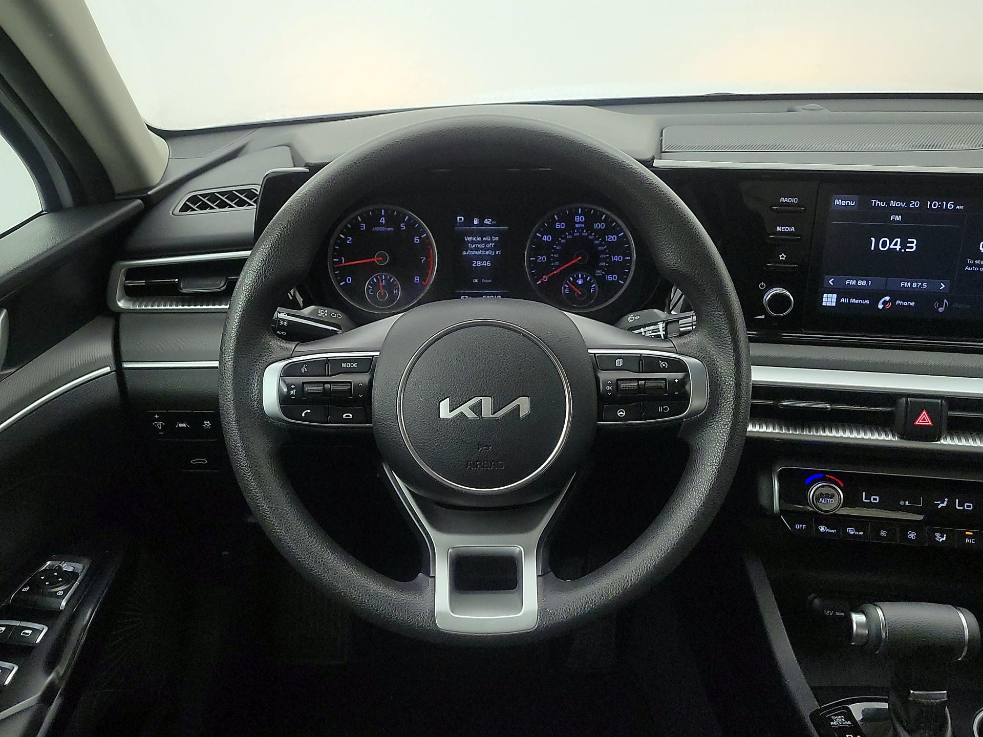 Thumbnail: 2022 Kia K5 - 10