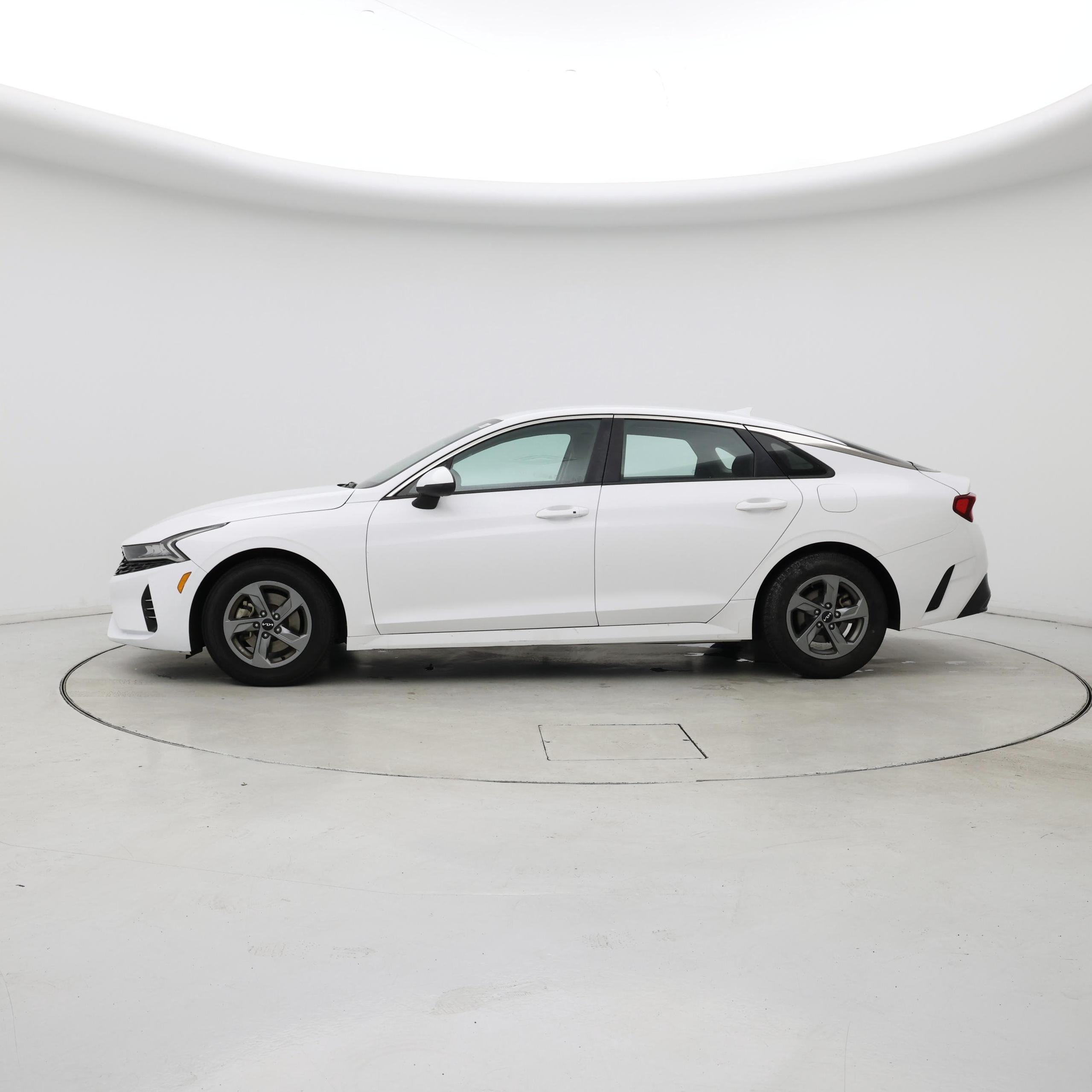 Thumbnail: 2022 Kia K5 - 3