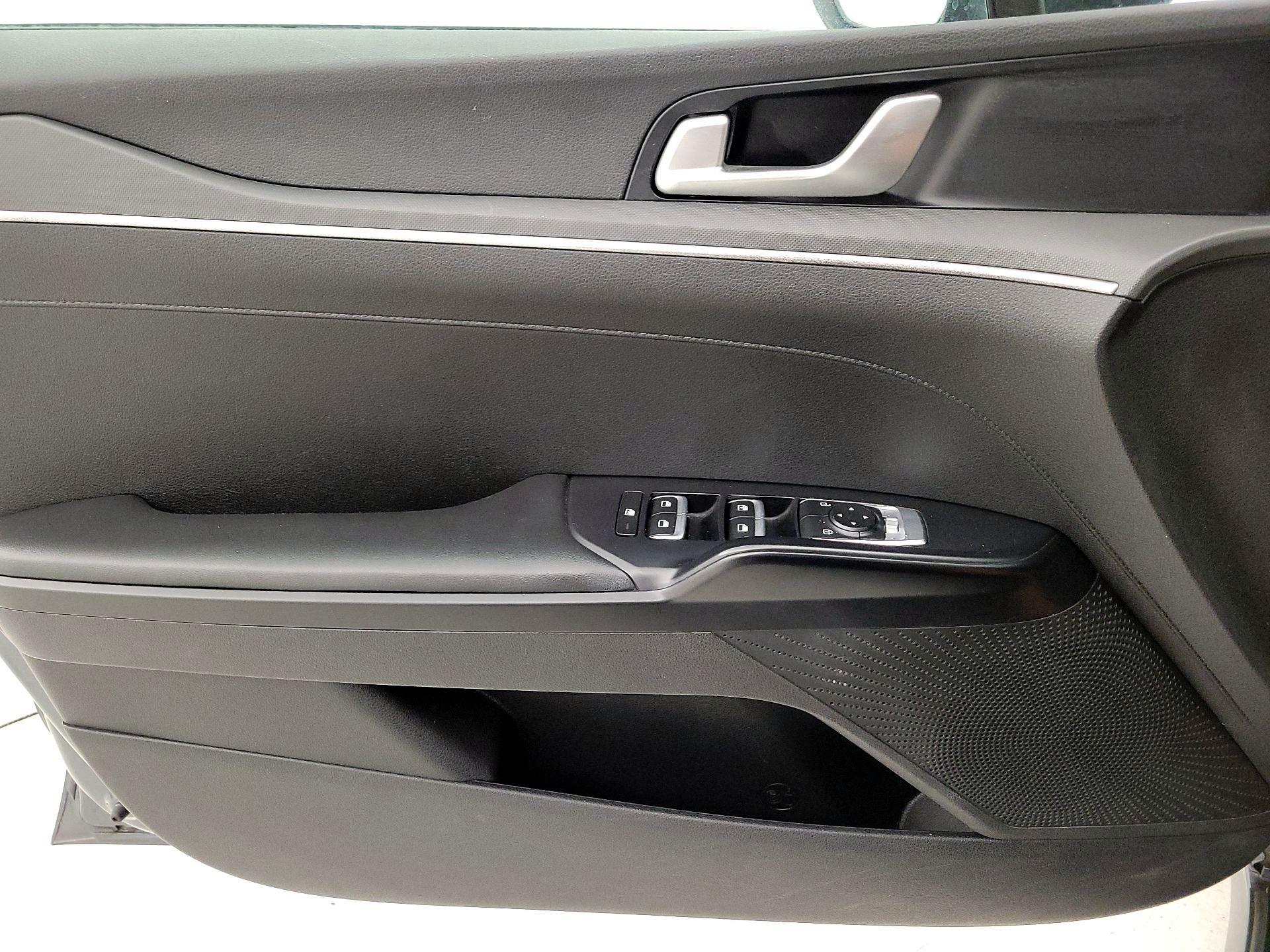 Thumbnail: 2022 Kia K5 - 12