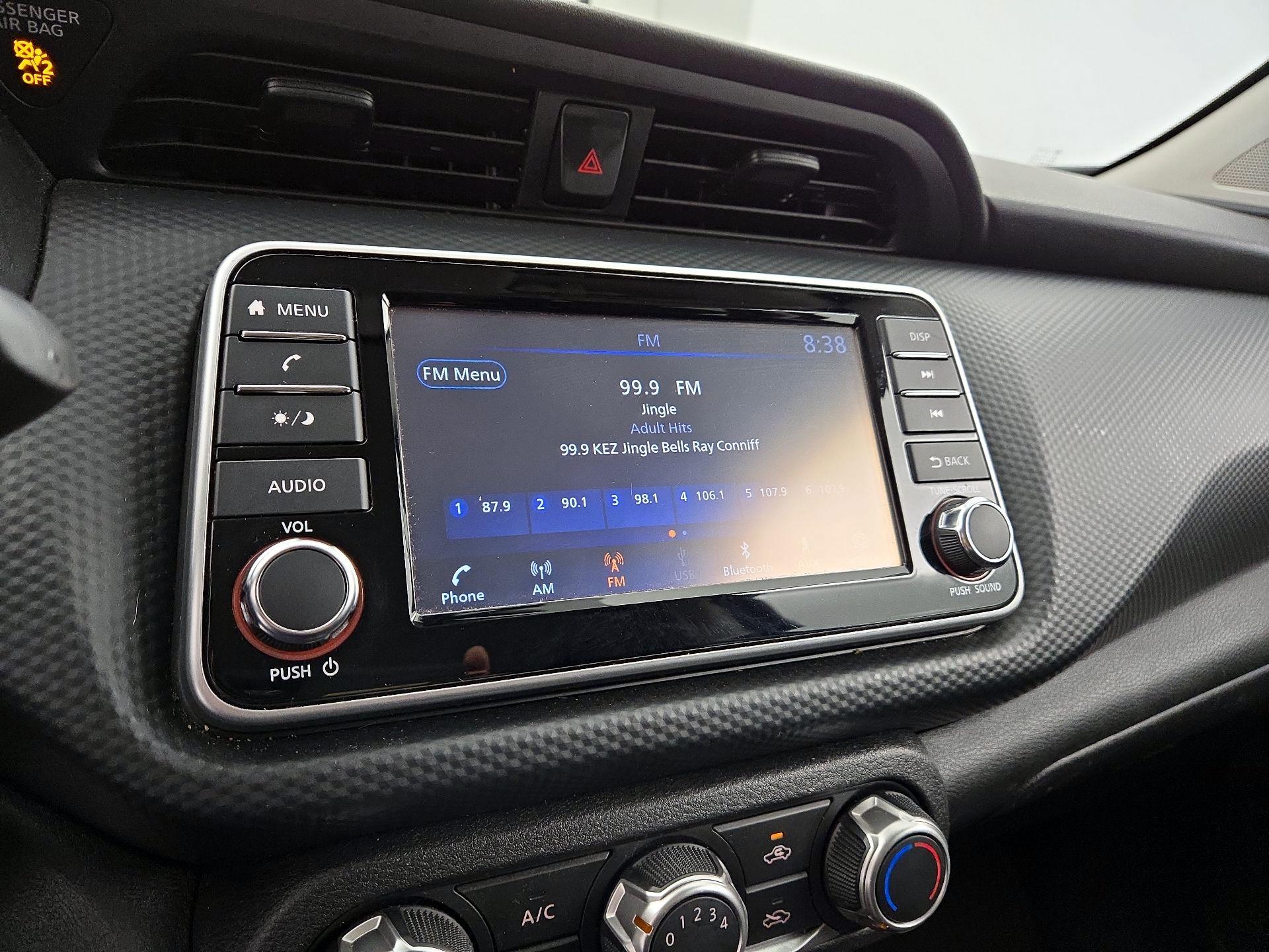 Thumbnail: 2021 Nissan Kicks - 15