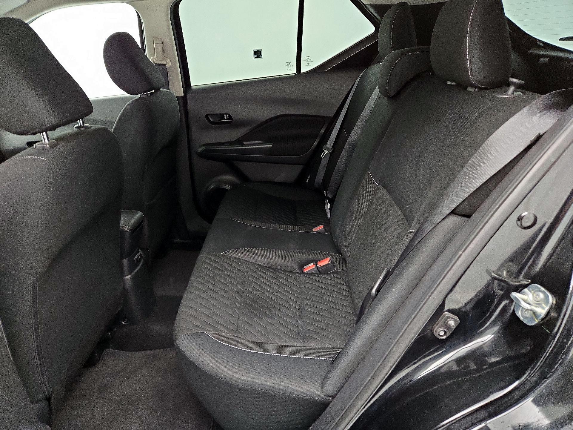 Thumbnail: 2021 Nissan Kicks - 19