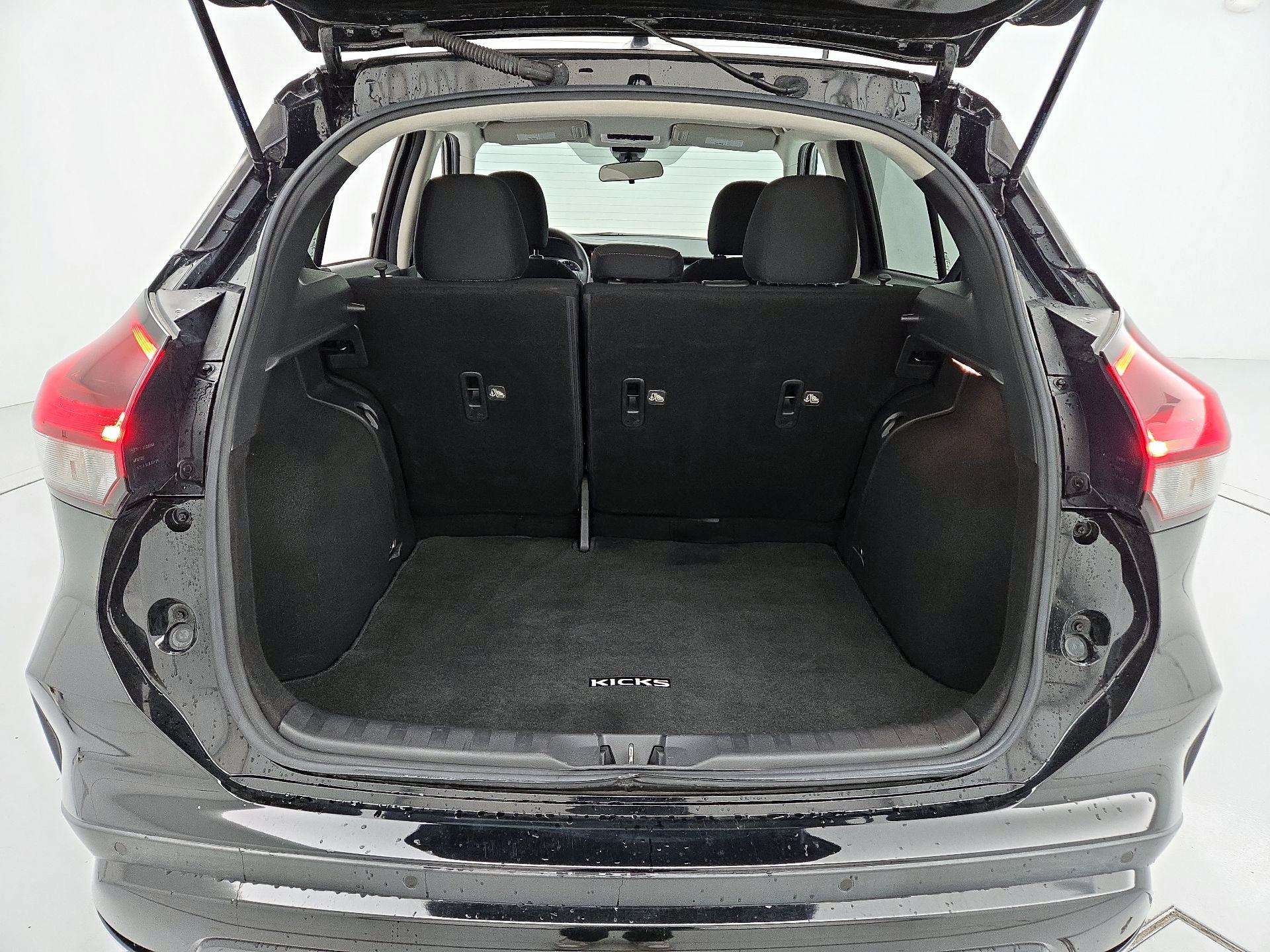 Thumbnail: 2021 Nissan Kicks - 20