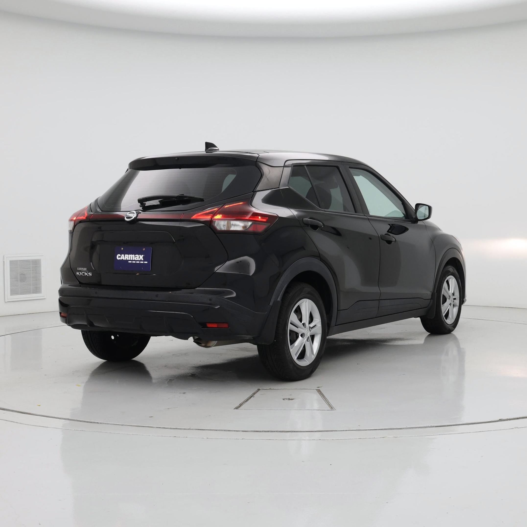 Thumbnail: 2021 Nissan Kicks - 8