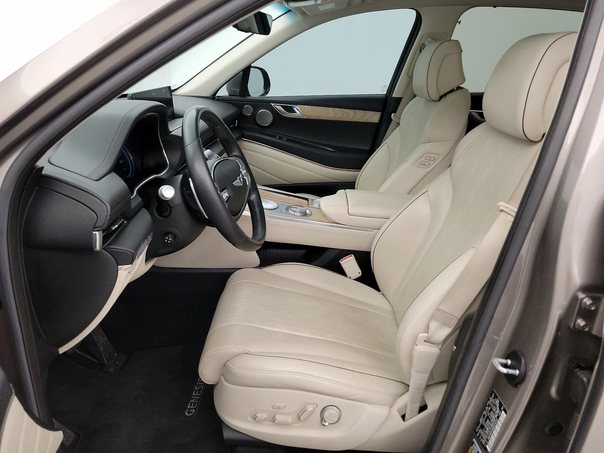 Thumbnail: 2021 Genesis GV80 - 11