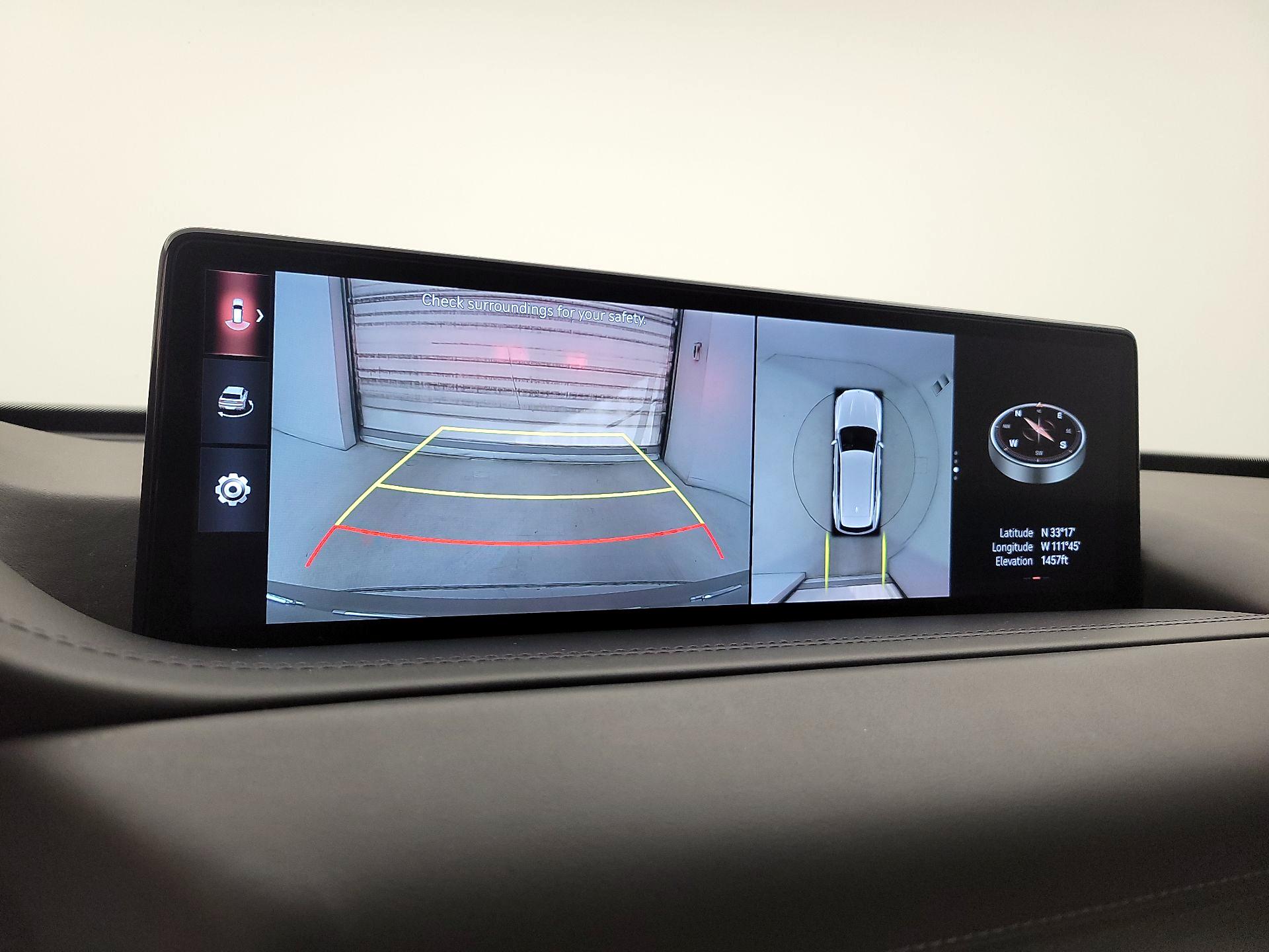 Thumbnail: 2021 Genesis GV80 - 15