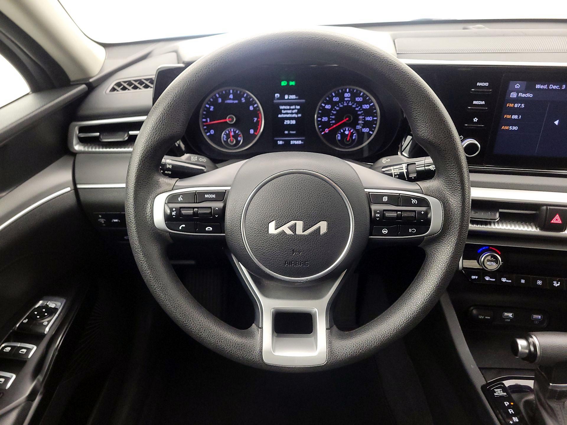 Thumbnail: 2022 Kia K5 - 10