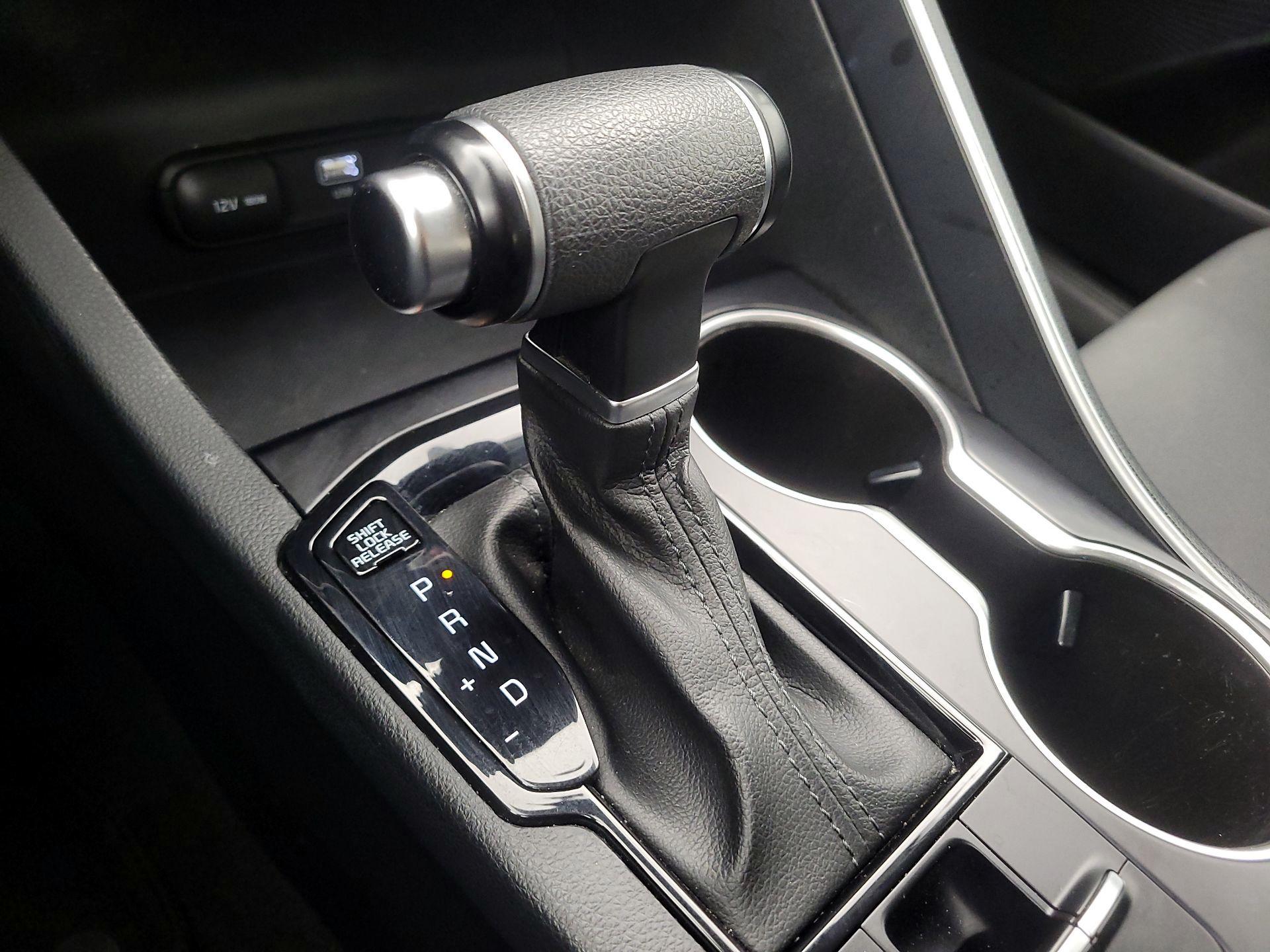 Thumbnail: 2022 Kia K5 - 17