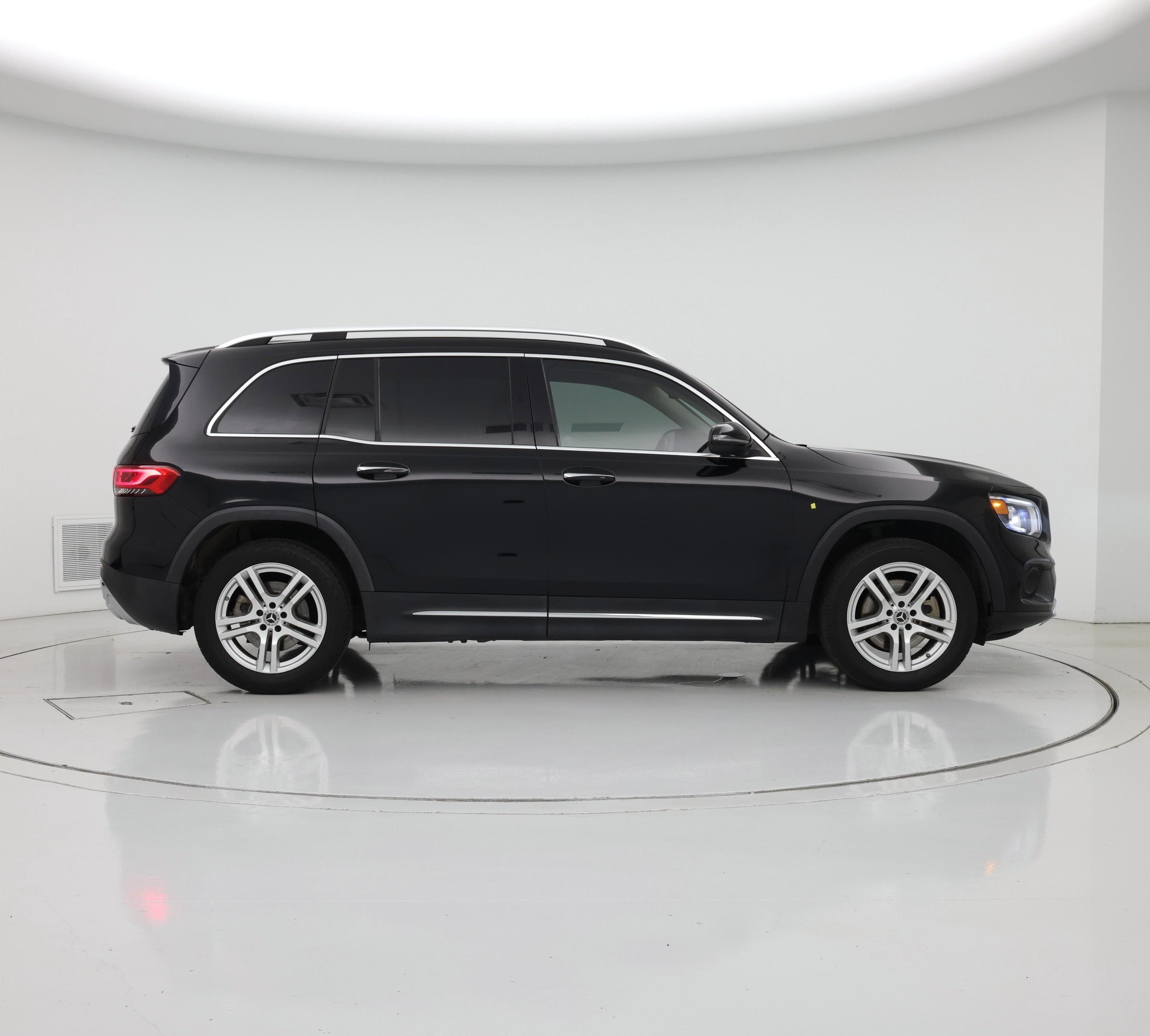 Thumbnail: 2020 Mercedes-Benz GLB - 7