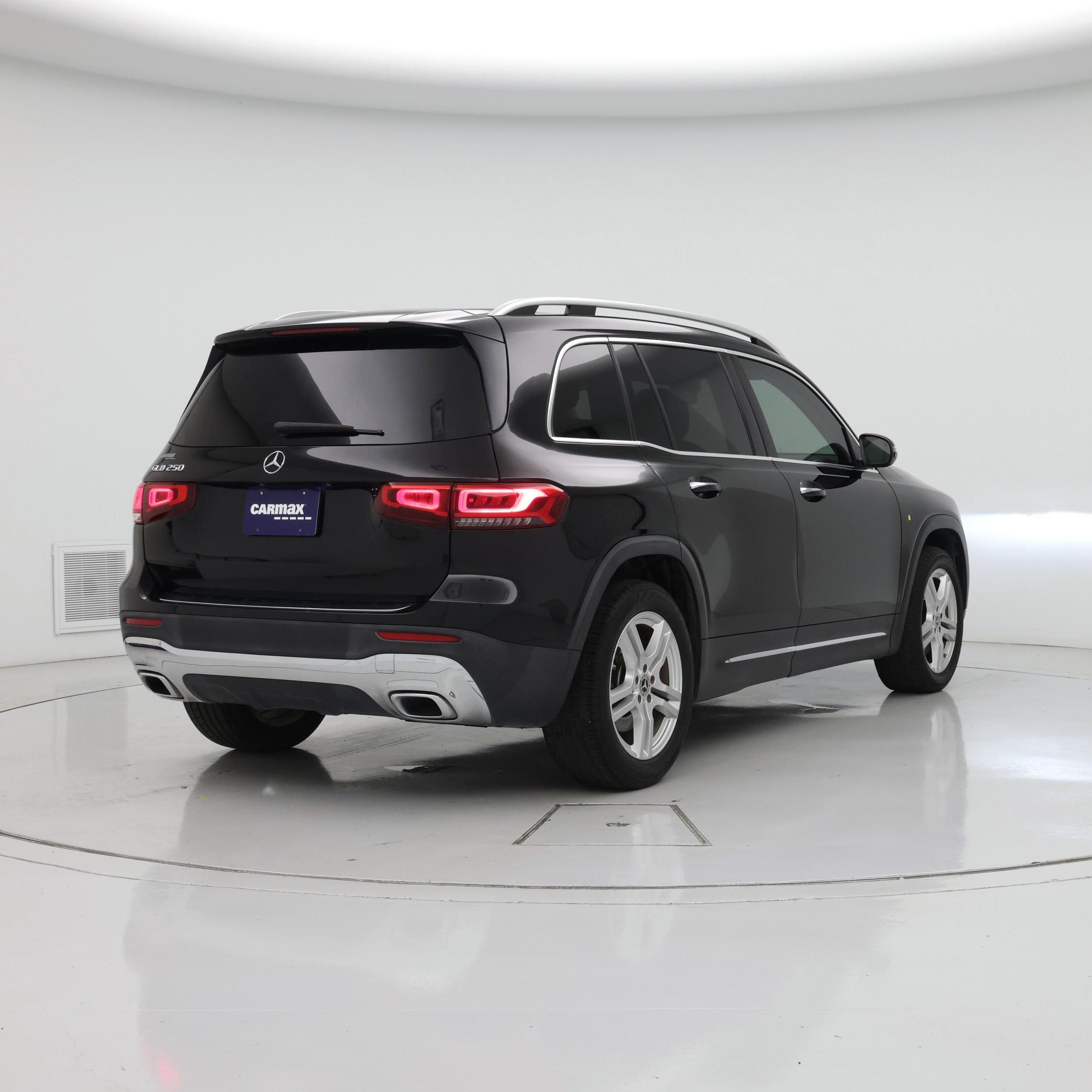 Thumbnail: 2020 Mercedes-Benz GLB - 8