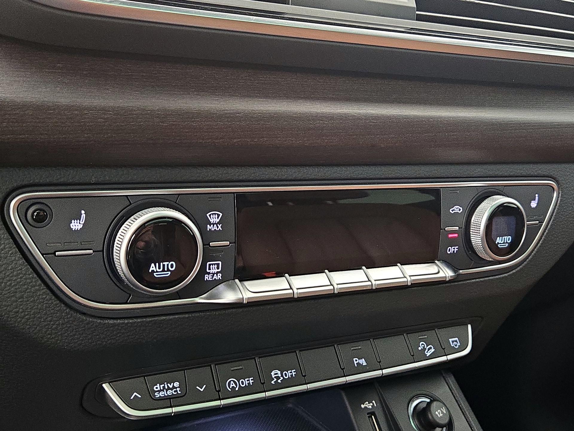 Thumbnail: 2022 Audi Q5 - 16