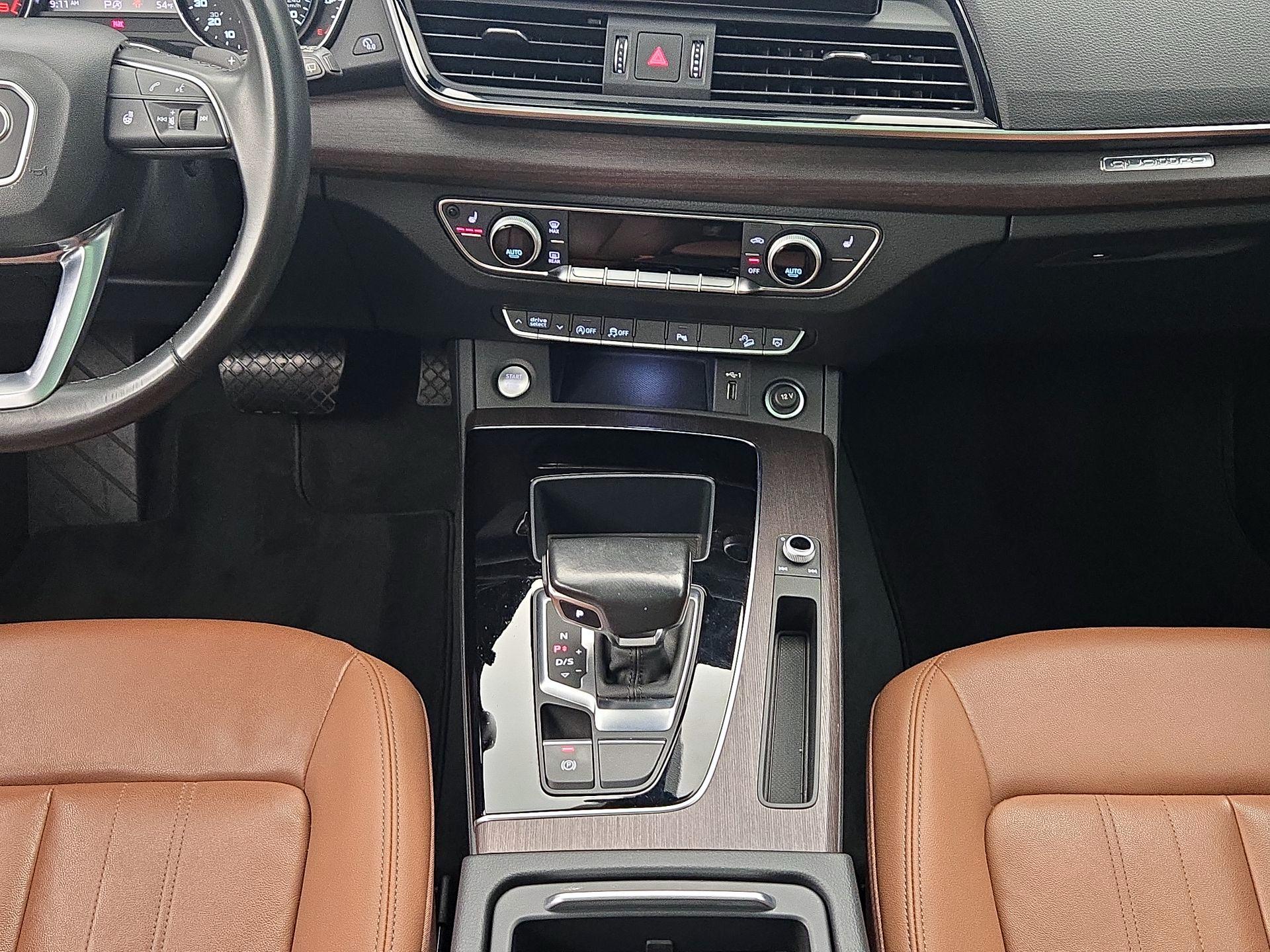 Thumbnail: 2022 Audi Q5 - 17