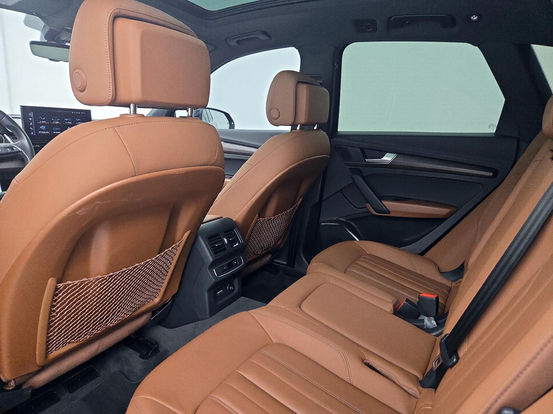 Thumbnail: 2022 Audi Q5 - 20