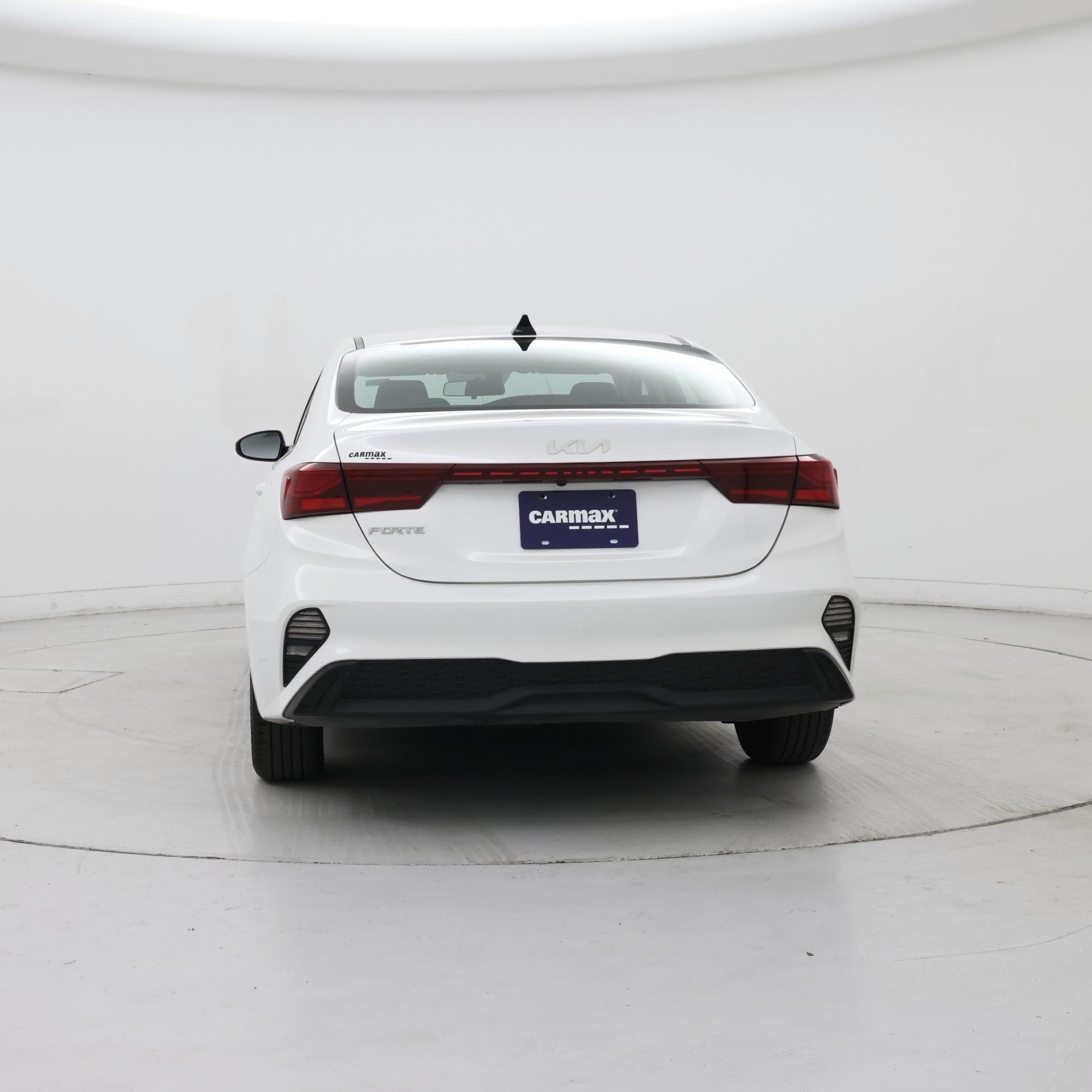 Thumbnail: 2024 Kia Forte - 6