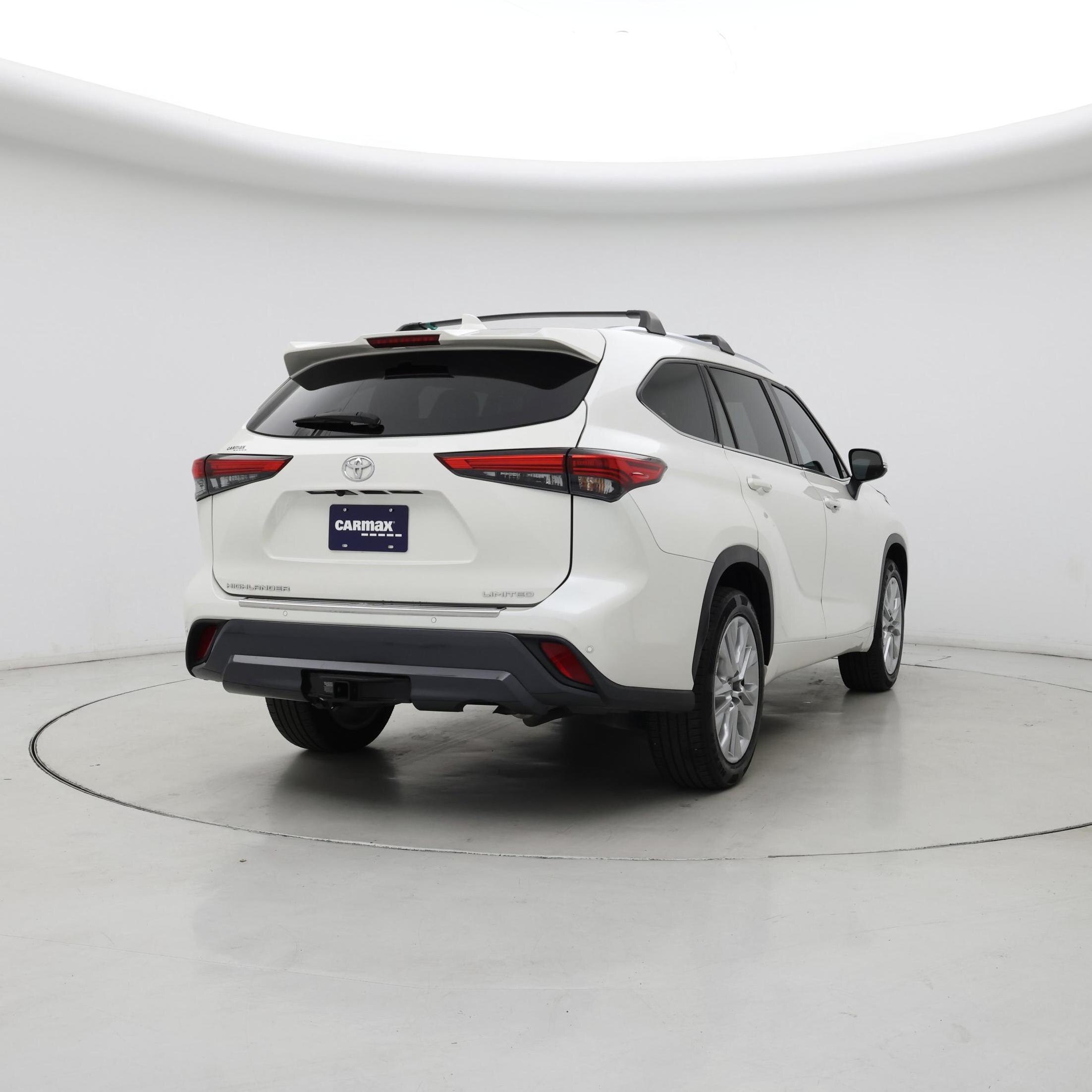 Thumbnail: 2021 Toyota Highlander - 8