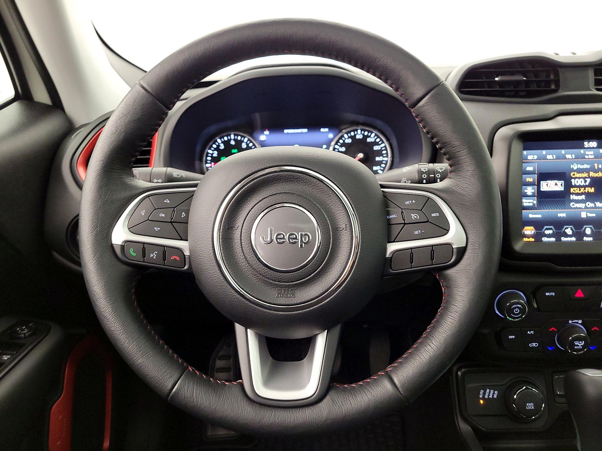 Thumbnail: 2023 Jeep Renegade - 10