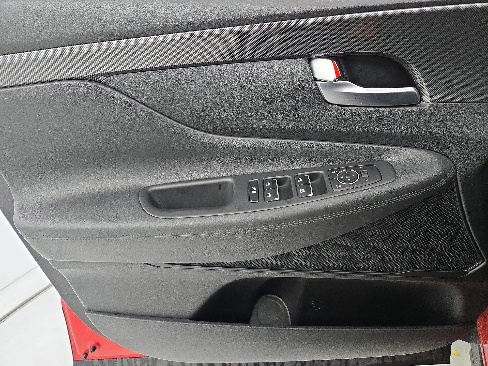 Thumbnail: 2023 Hyundai Santa Fe - 12