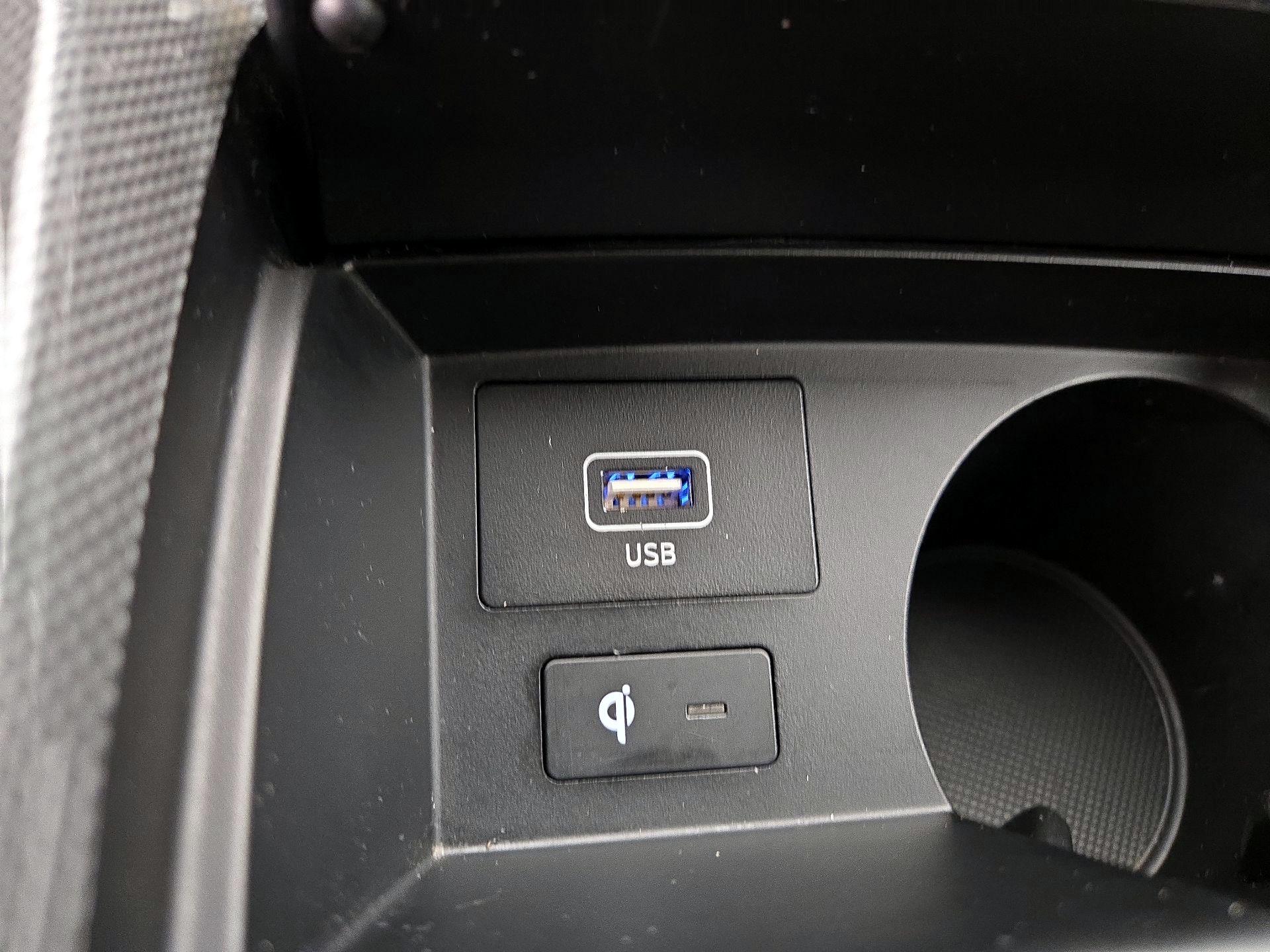 Thumbnail: 2023 Hyundai Santa Fe - 19