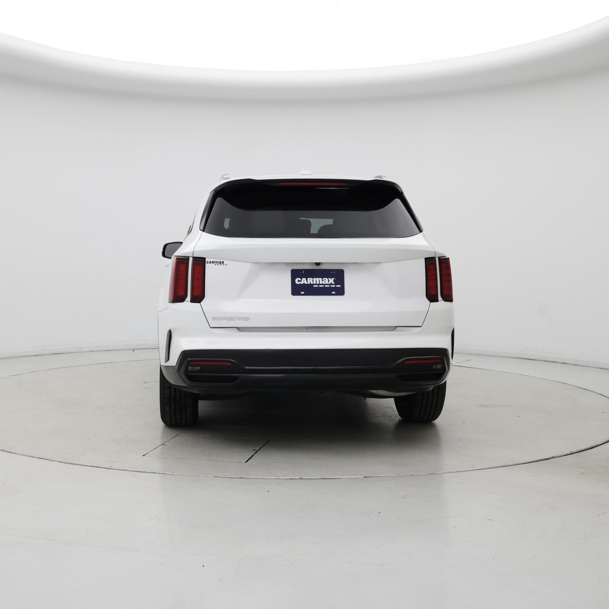 Thumbnail: 2023 Kia Sorento - 6