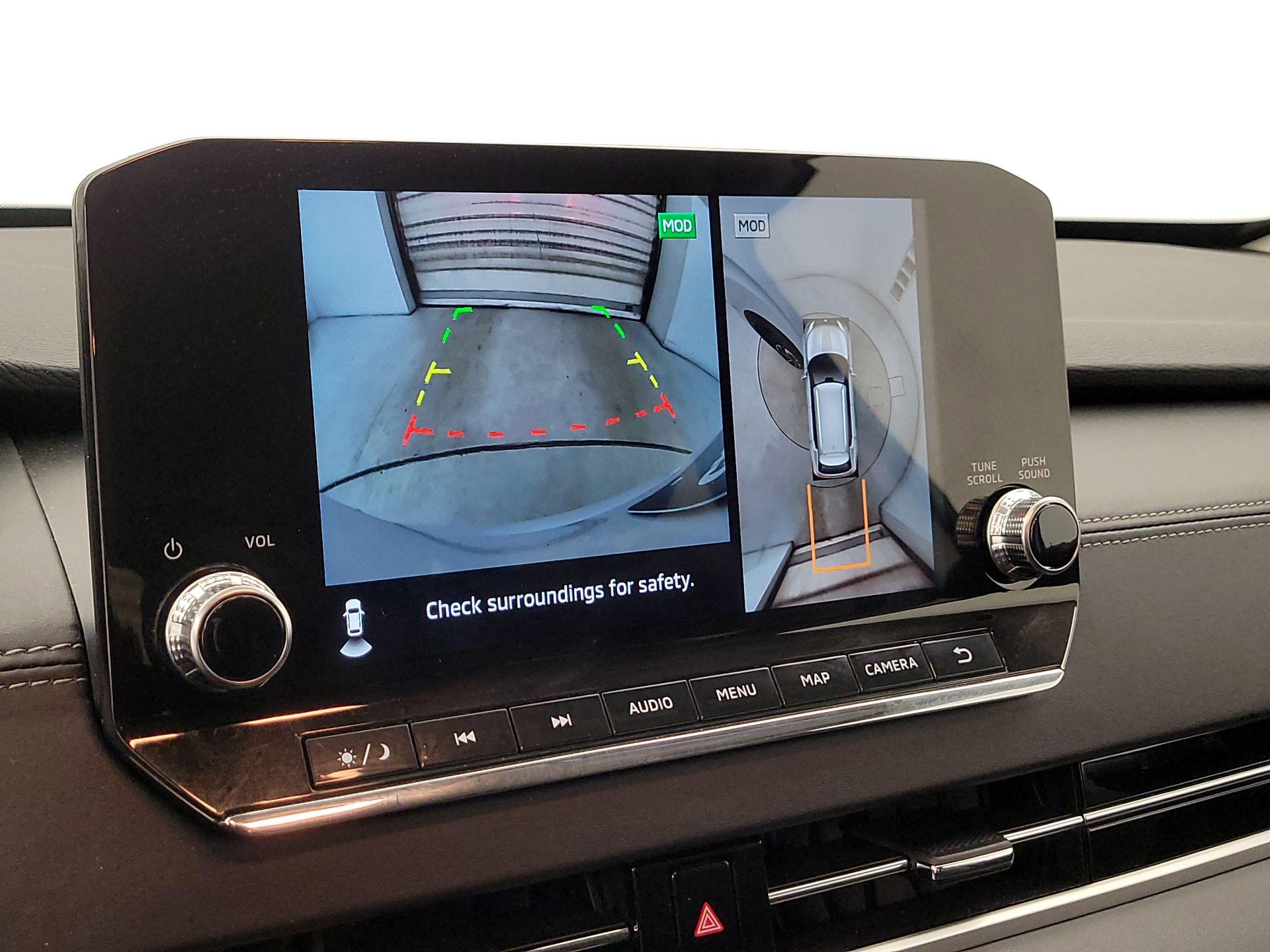 Thumbnail: 2024 Mitsubishi Outlander - 14